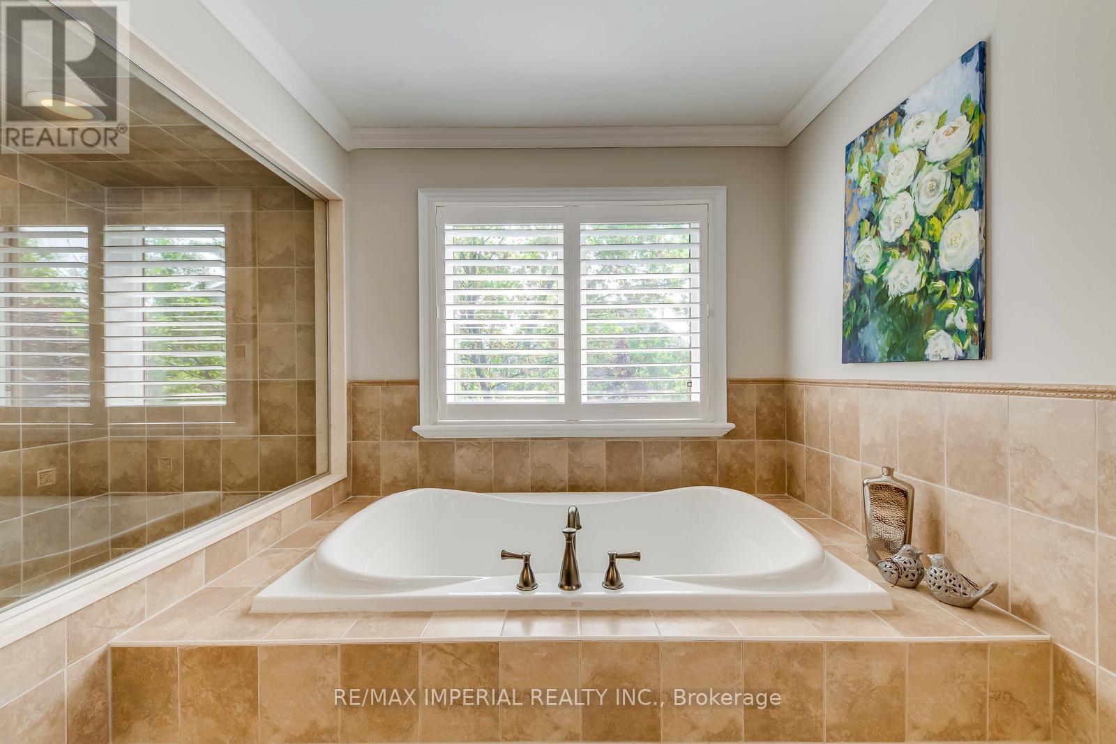 2382 Robmar Drive, Oakville, Ontario  L6H 0B2 - Photo 31 - W12194188