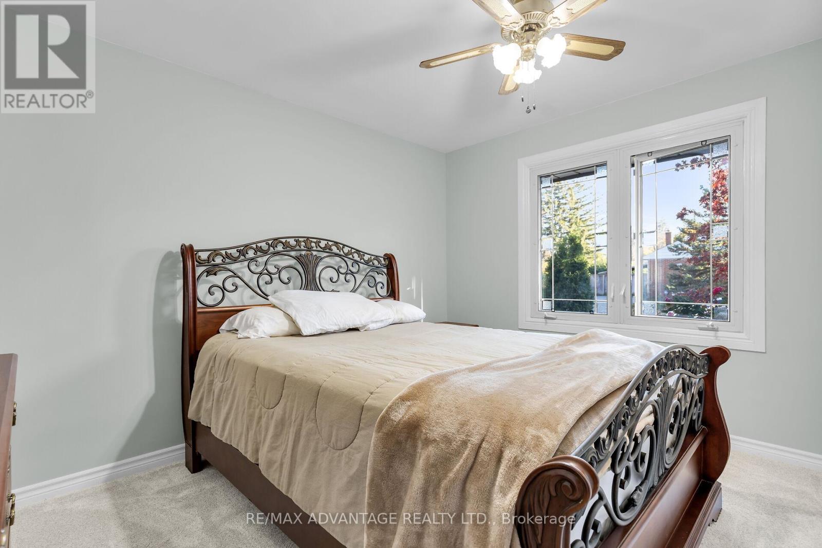 1824 Avalon Street, London East, Ontario  N5W 3G8 - Photo 12 - X12216101