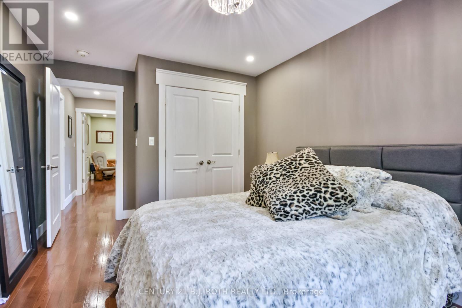 13 Fitton Heights, Orillia, Ontario  L3V 4M7 - Photo 35 - S12215935