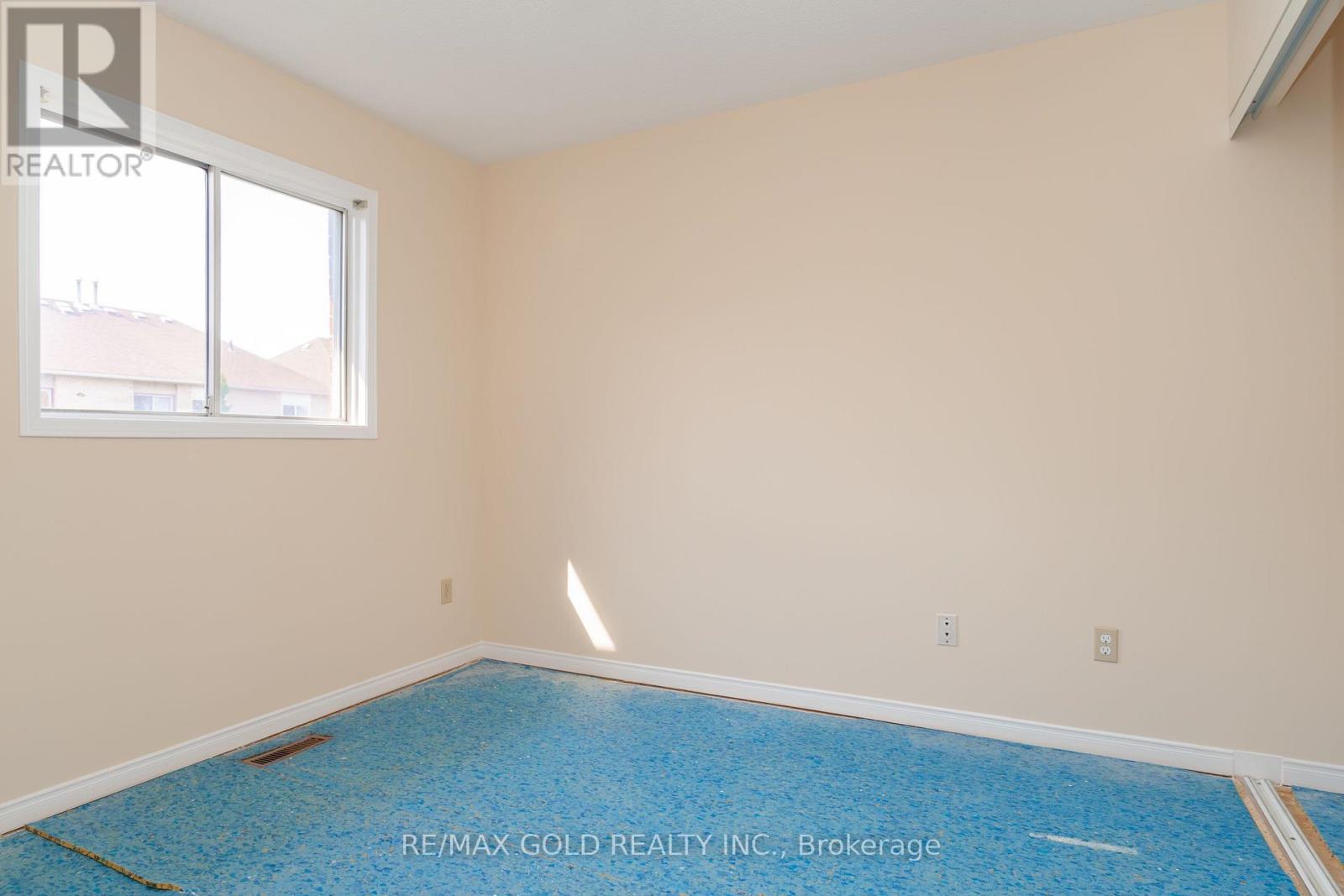 24 Banner Road, Brampton, Ontario  L6X 4K6 - Photo 19 - W12206226