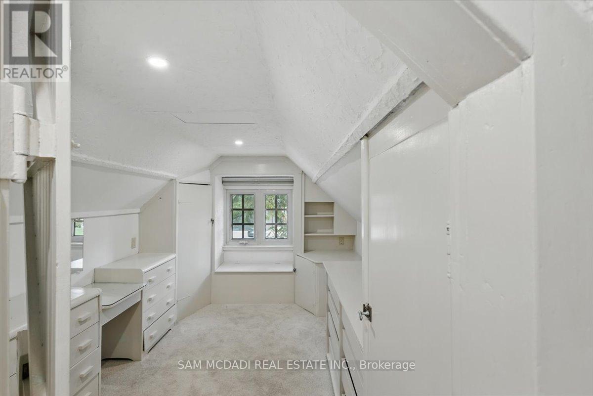62 Maple Avenue S, Mississauga, Ontario  L5H 2R6 - Photo 21 - W12215840