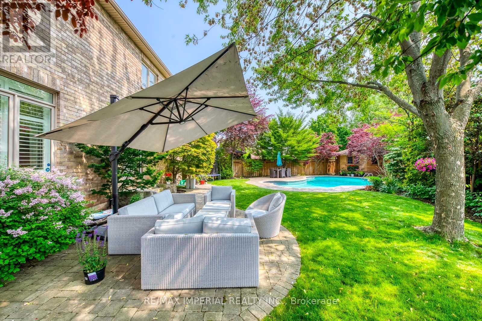 2382 Robmar Drive, Oakville, Ontario  L6H 0B2 - Photo 48 - W12194188