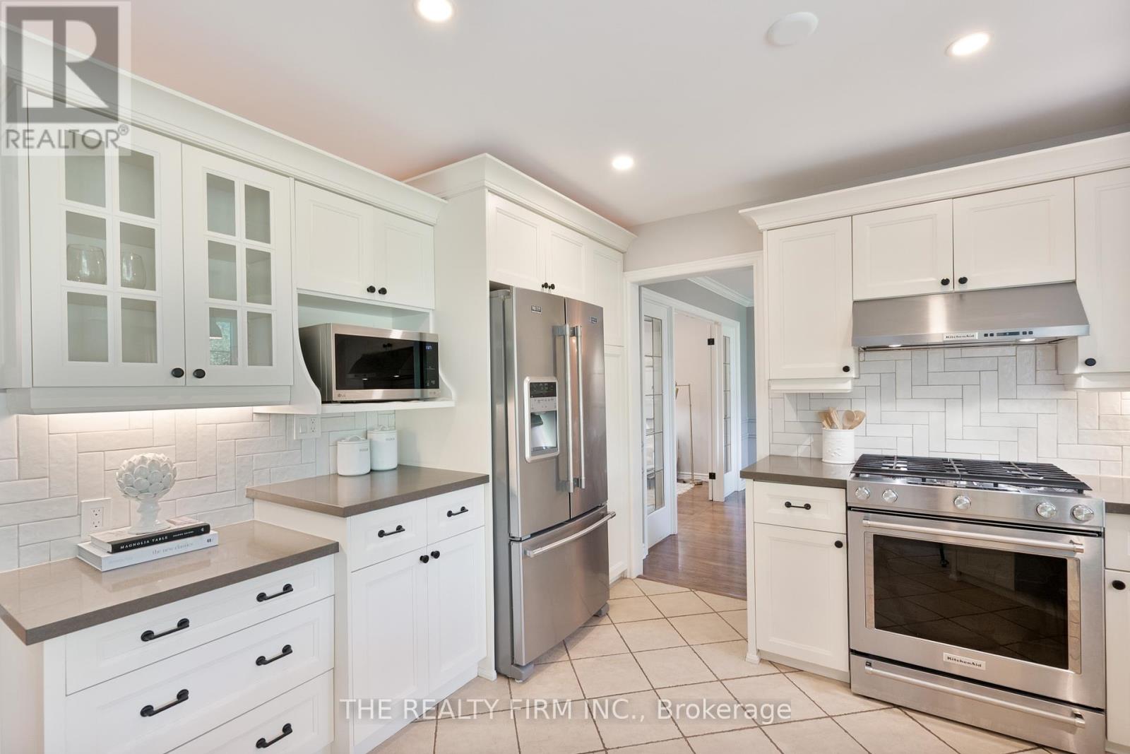 Photo 12 of 50 for 82 Masonville Crescent