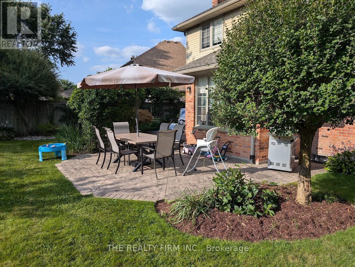 Photo 43 of 50 for 82 Masonville Crescent