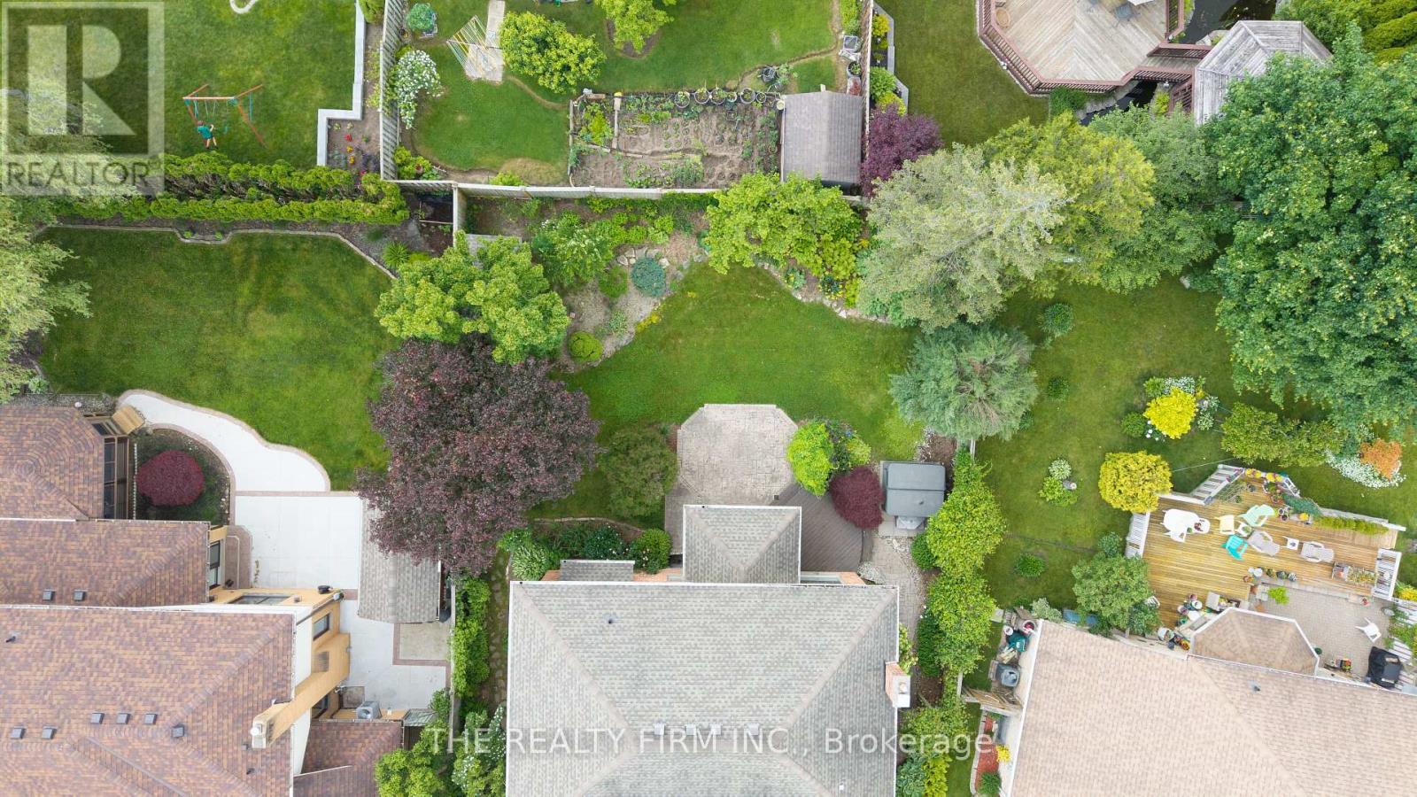 Photo 46 of 50 for 82 Masonville Crescent