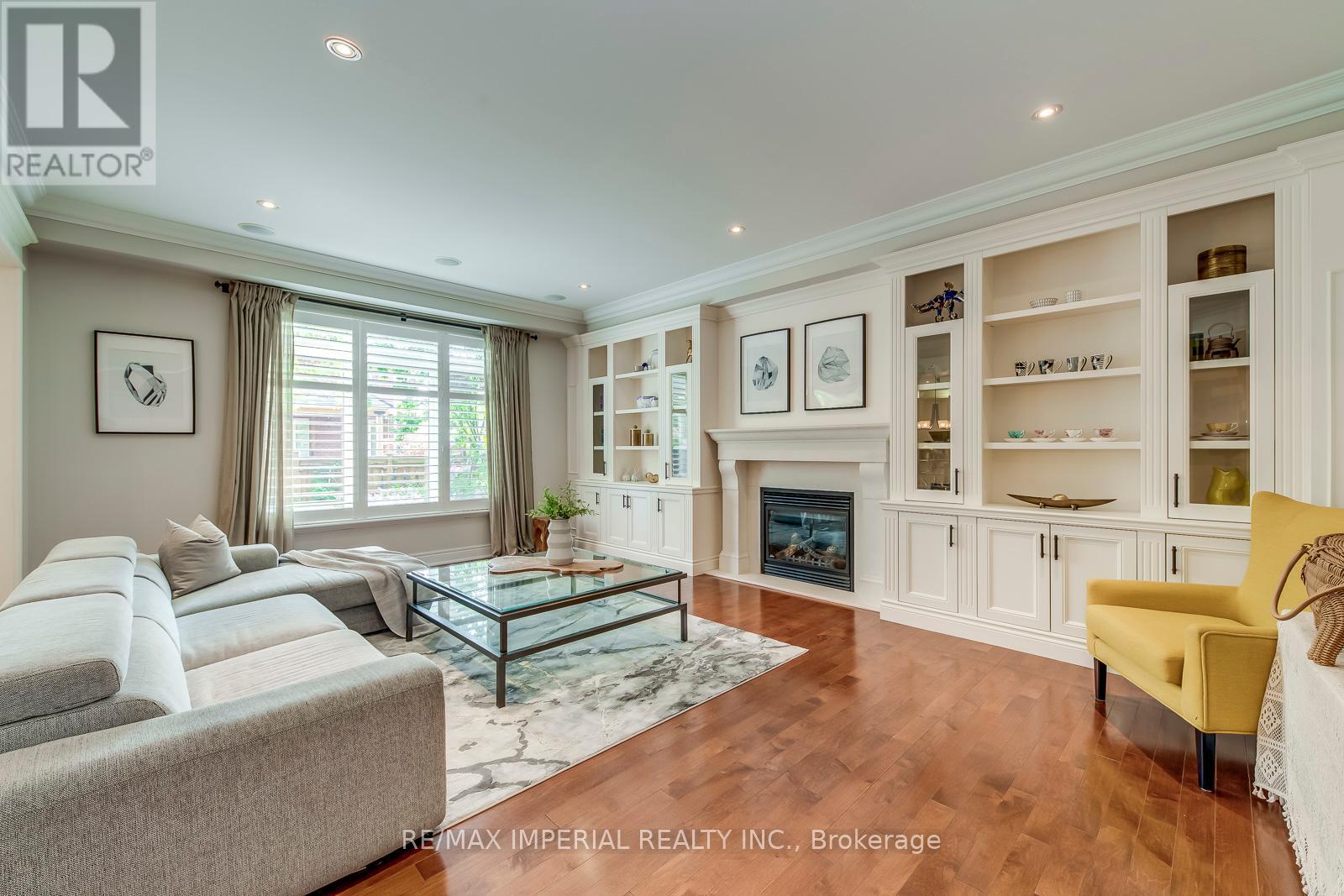 2382 Robmar Drive, Oakville, Ontario  L6H 0B2 - Photo 11 - W12194188