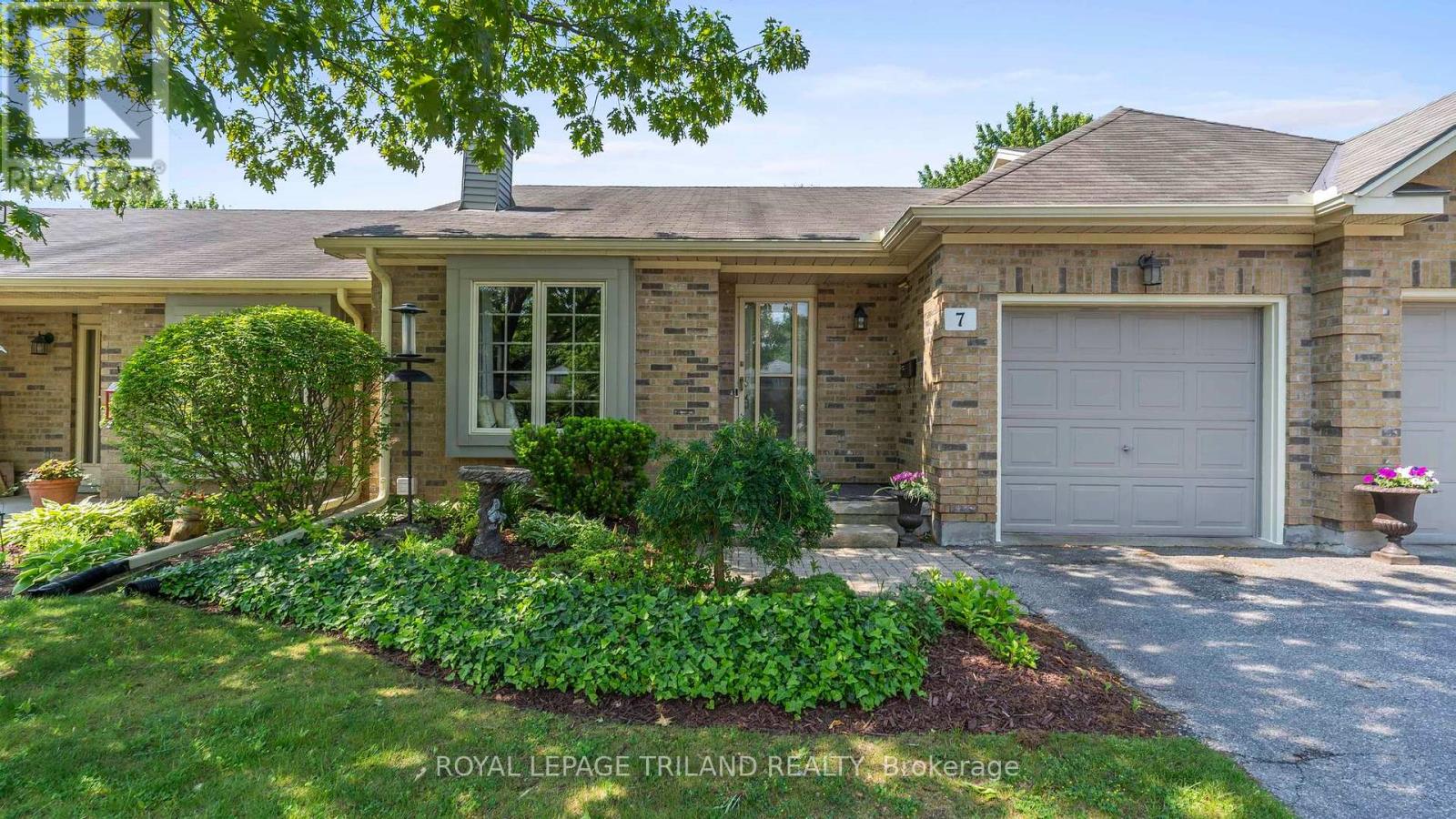 7 - 1241 Hamilton Road