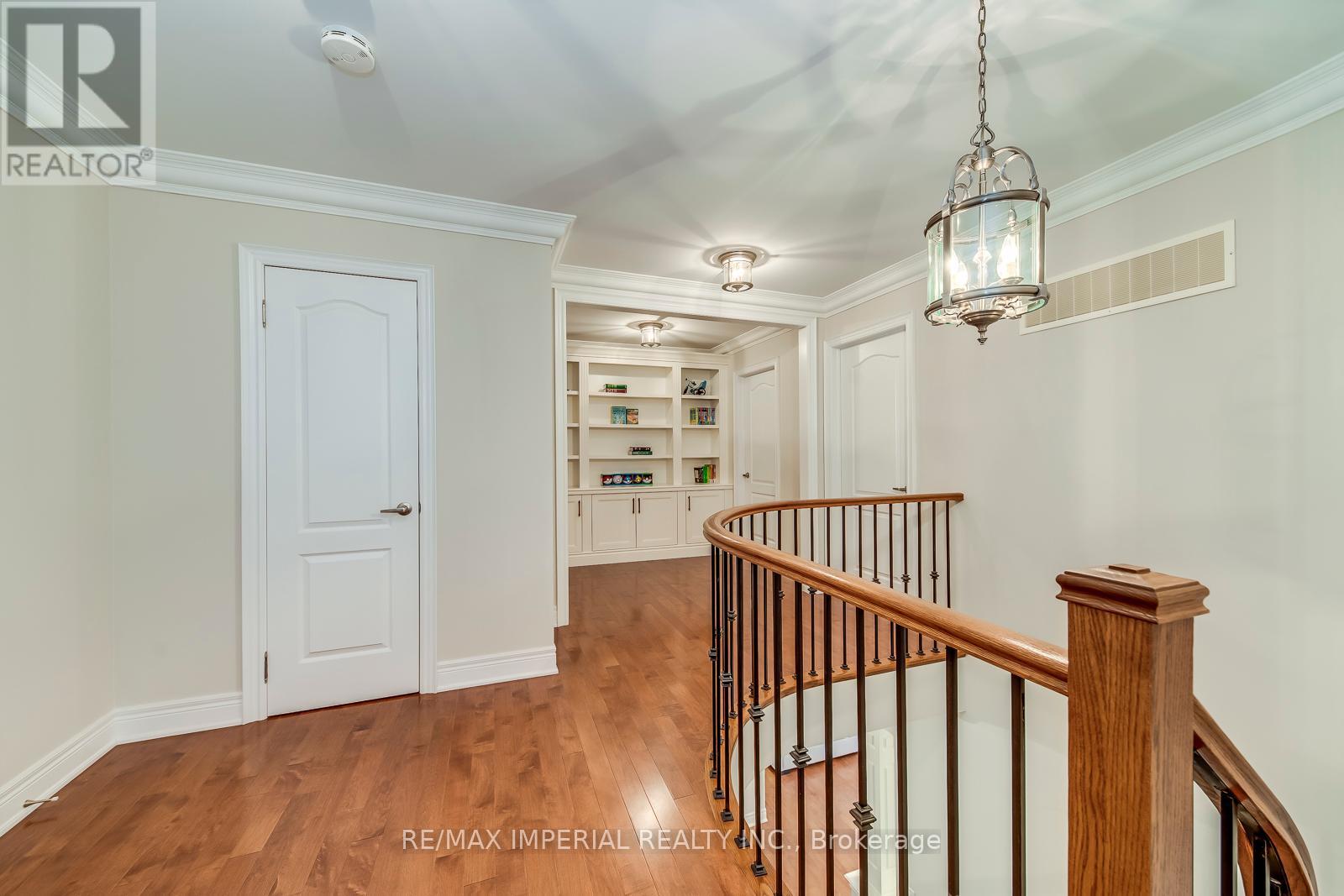 2382 Robmar Drive, Oakville, Ontario  L6H 0B2 - Photo 26 - W12194188