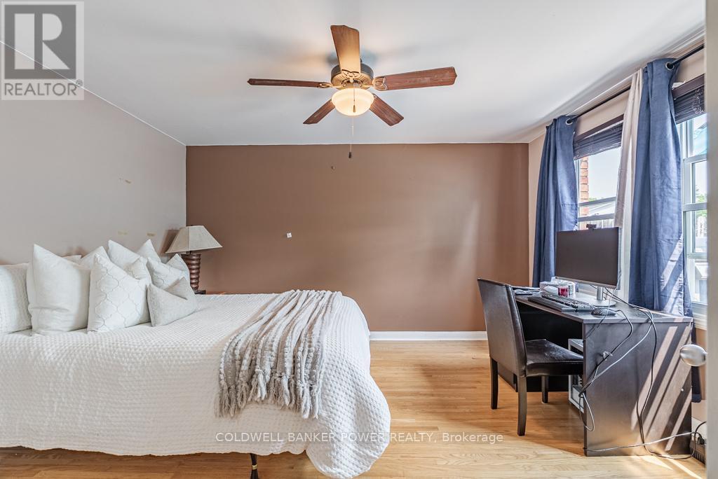 14 Cowan Avenue, London South, Ontario  N6C 4E6 - Photo 21 - X12216607
