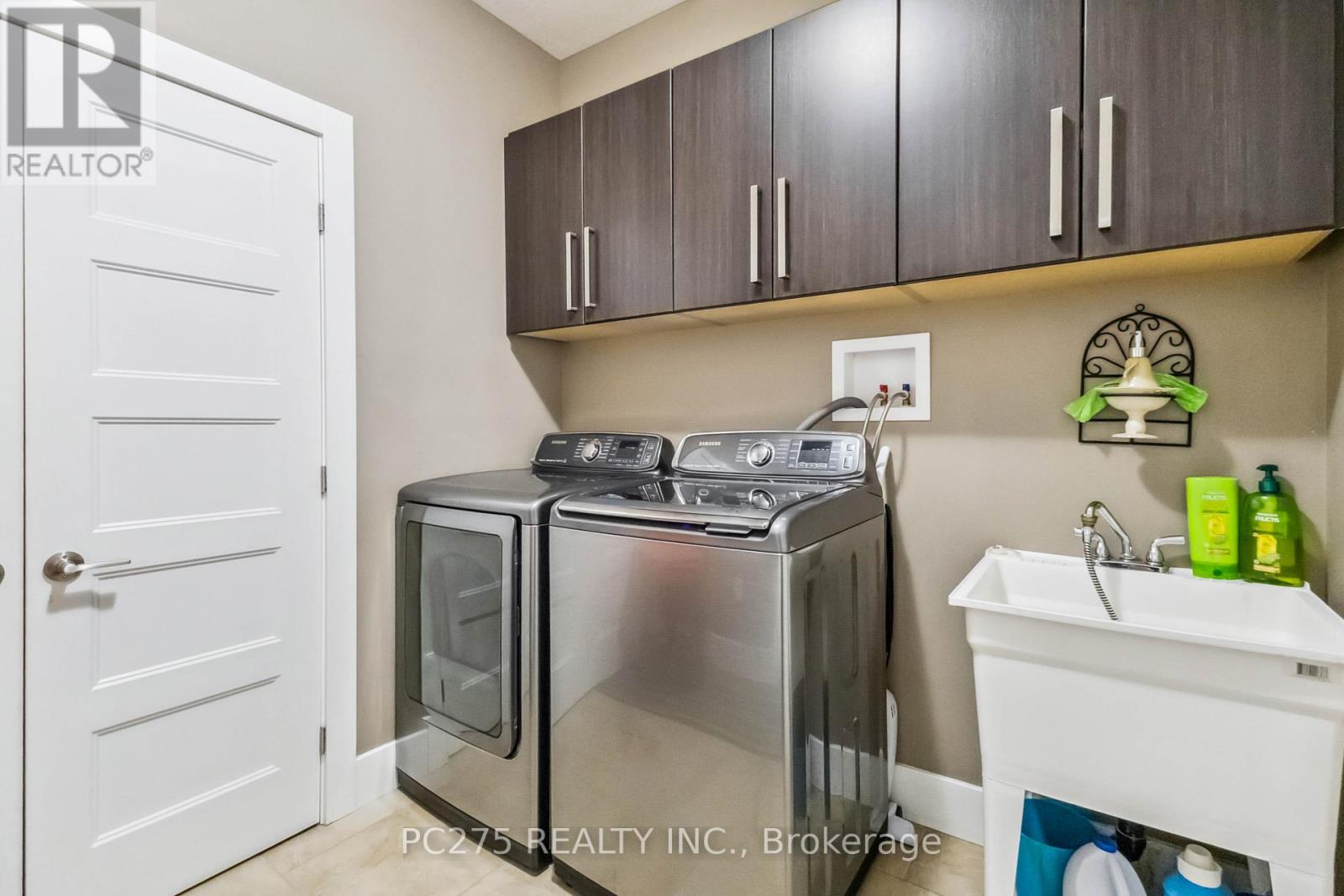 122 1/2 Centennial Avenue, Central Elgin, Ontario  N5R 5B2 - Photo 26 - X12216504