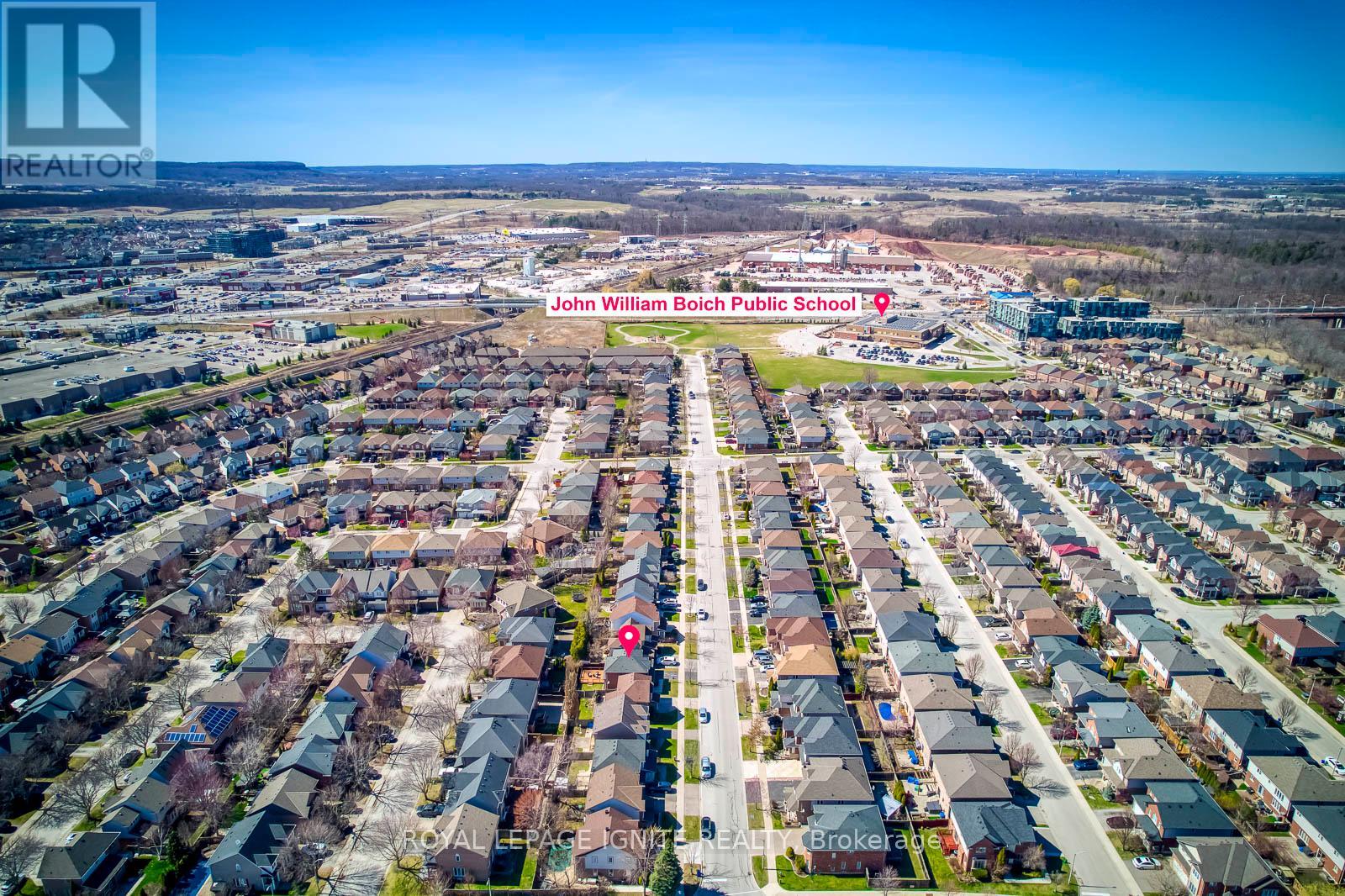 2390 Orchard Road, Burlington (Orchard), Ontario  L7L 6N6 - Photo 5 - W12215856