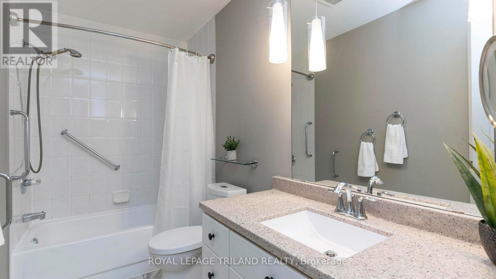 7 - 1241 Hamilton Road, London East (East P), Ontario  N5W 6B3 - Photo 14 - X12216524