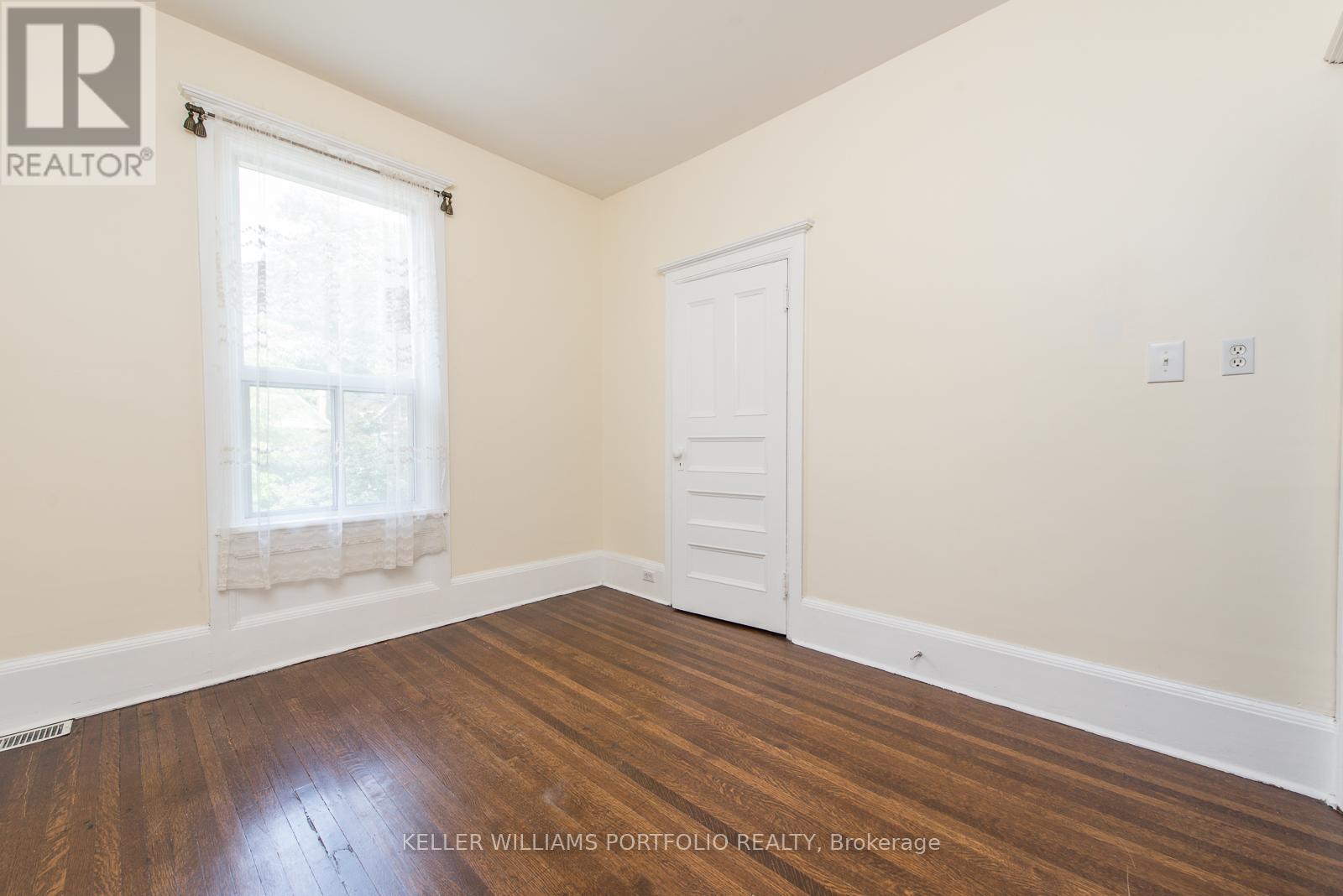 254 Evelyn Avenue, Toronto, Ontario  M6P 2Z9 - Photo 17 - W12215942