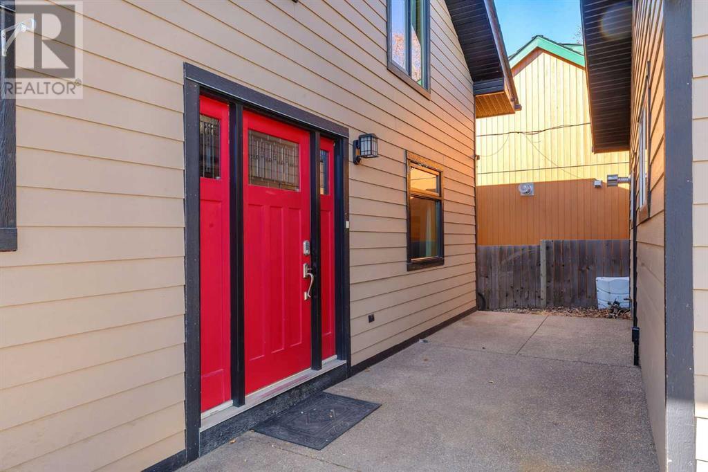 Property at 881 East Chestermere Drive image 5