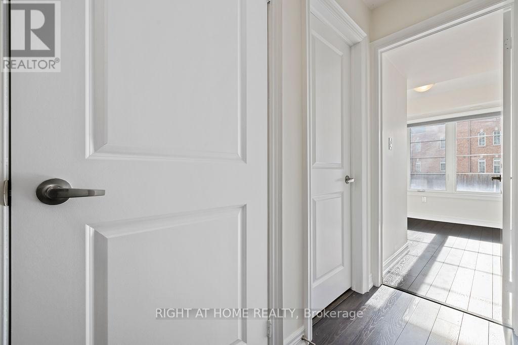 254 - 60 Parrotta Drive, Toronto (Humberlea-Pelmo Park), Ontario  M3B 3M1 - Photo 11 - W12215945