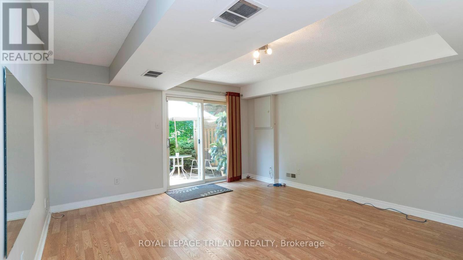 7 - 1241 Hamilton Road, London East (East P), Ontario  N5W 6B3 - Photo 16 - X12216524