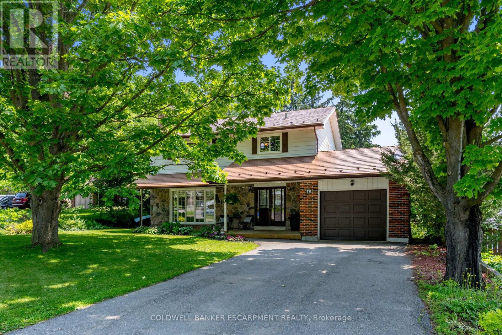 78 NELSON COURT, Halton Hills, Ontario