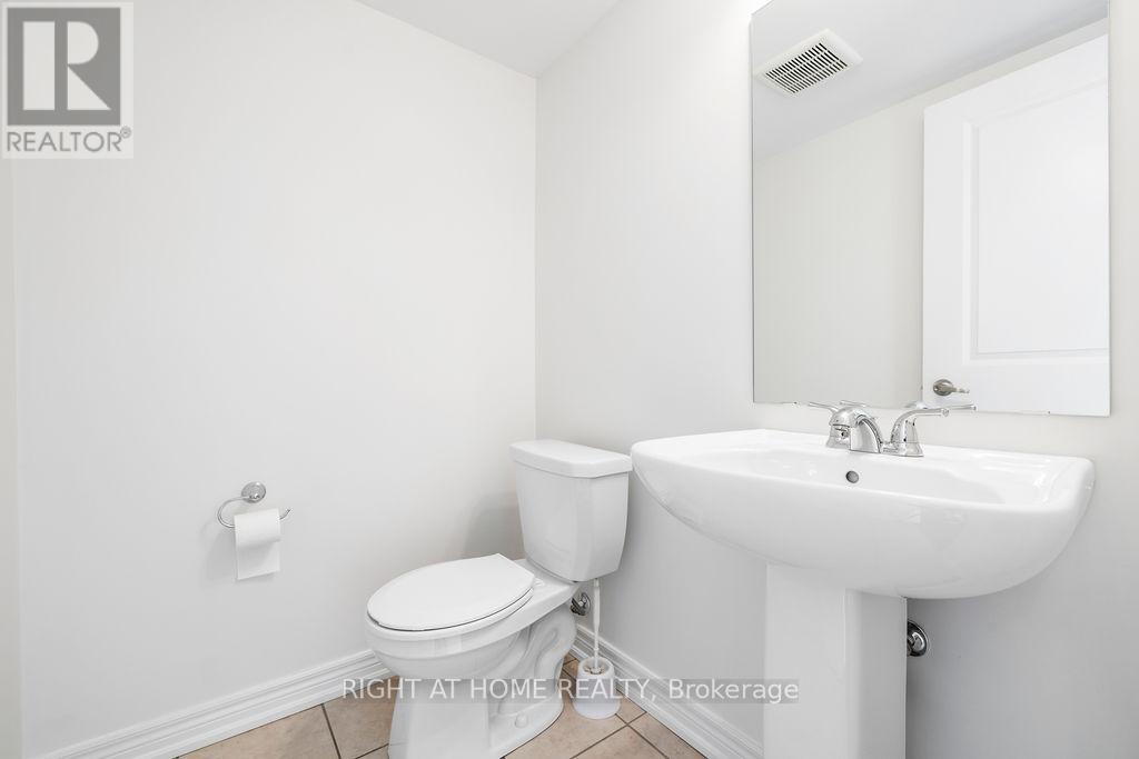 254 - 60 Parrotta Drive, Toronto (Humberlea-Pelmo Park), Ontario  M3B 3M1 - Photo 21 - W12215945