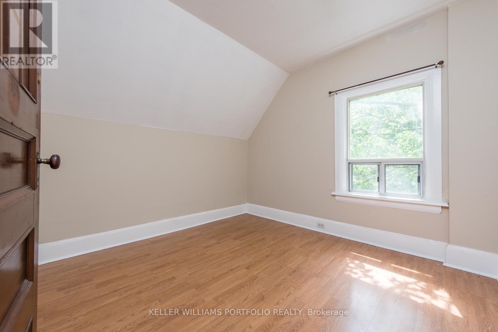 254 Evelyn Avenue, Toronto, Ontario  M6P 2Z9 - Photo 32 - W12215942