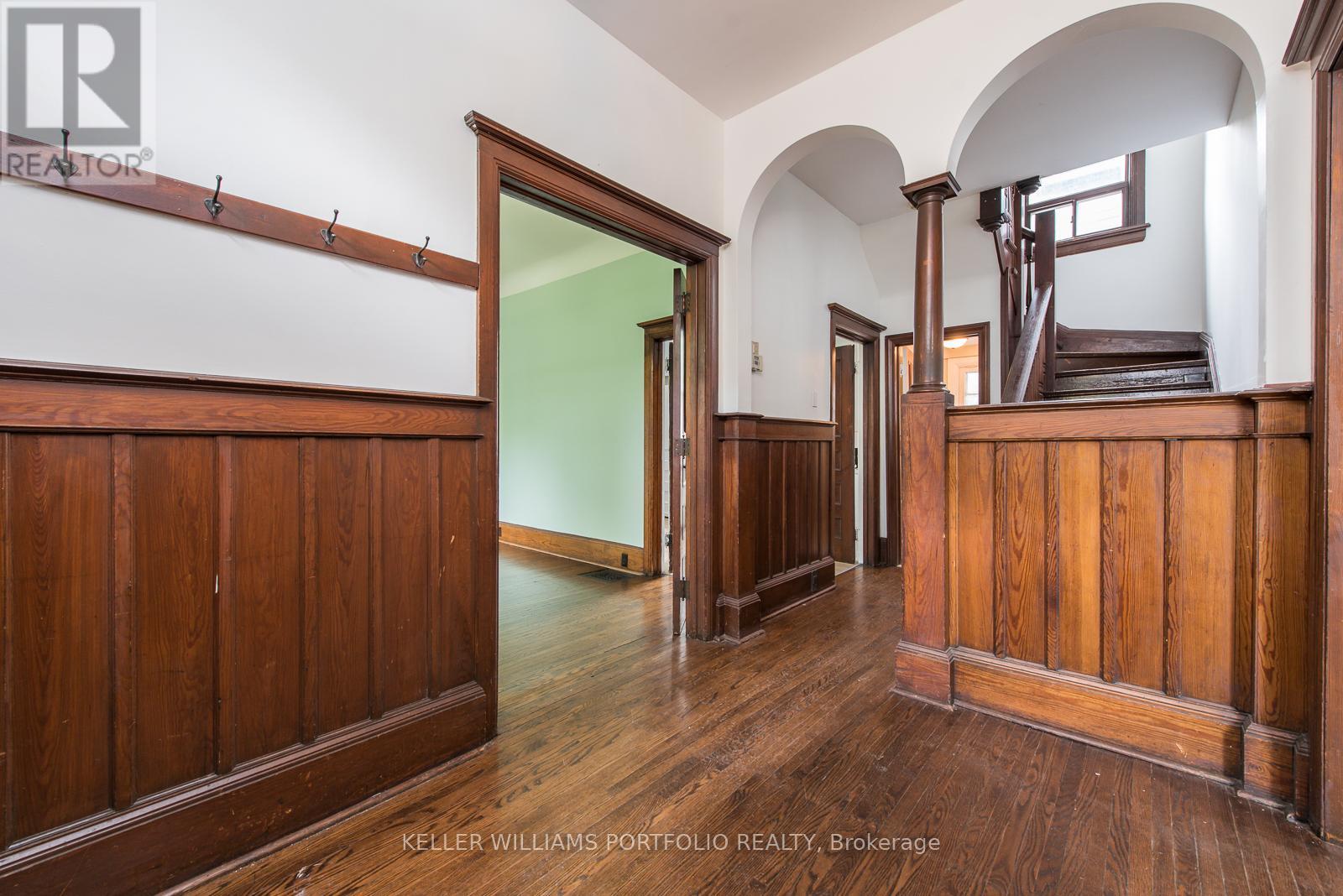 254 Evelyn Avenue, Toronto, Ontario  M6P 2Z9 - Photo 2 - W12215942