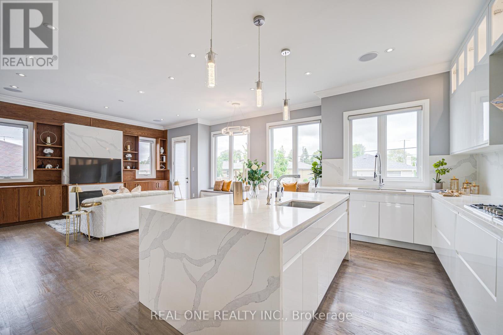 158 Waterloo Avenue, Toronto, Ontario  M3H 3Z1 - Photo 21 - C12209451