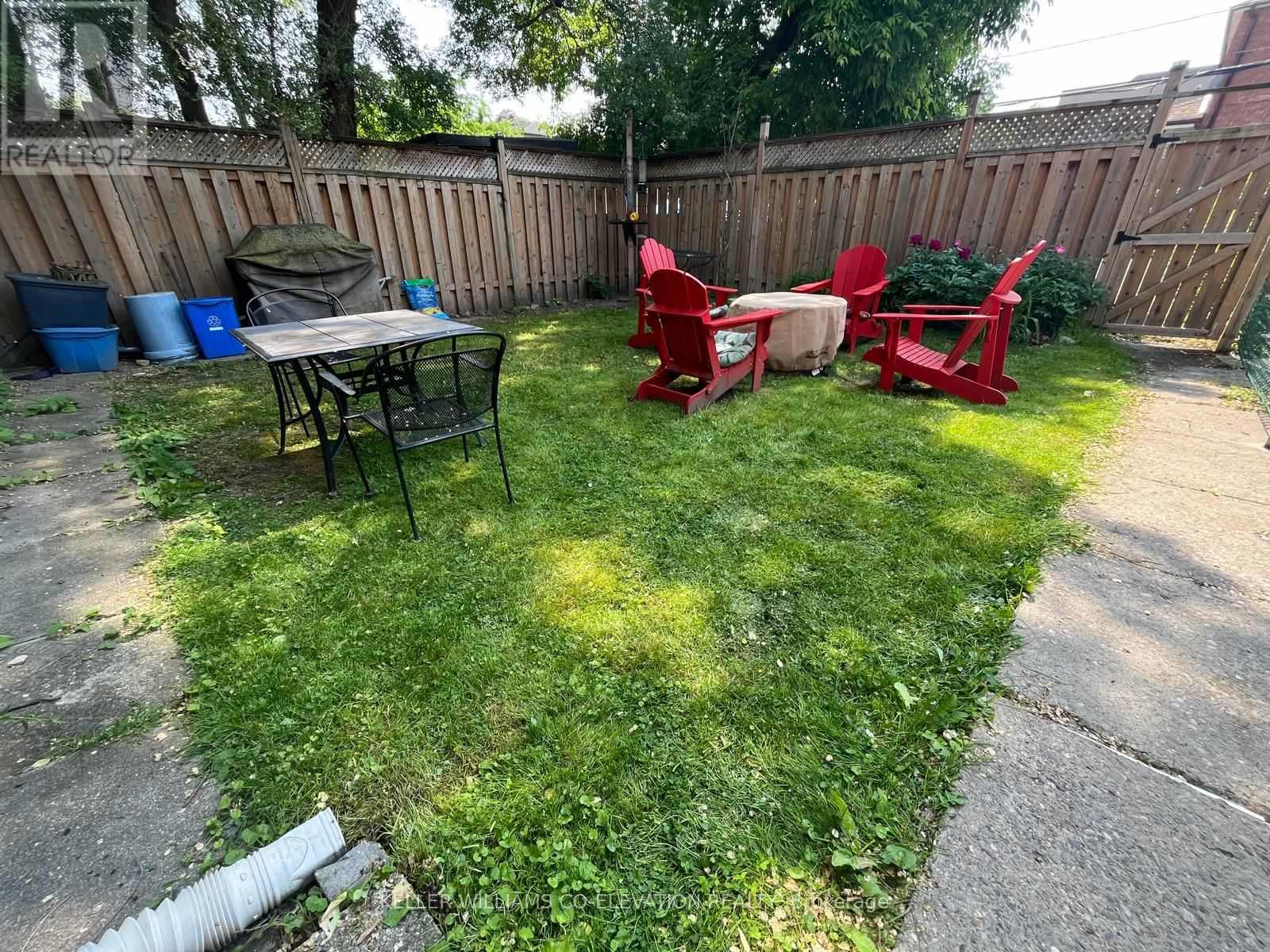 Unit 2 - 550 Atlas Avenue, Toronto, Ontario  M6C 3R6 - Photo 10 - C12210567