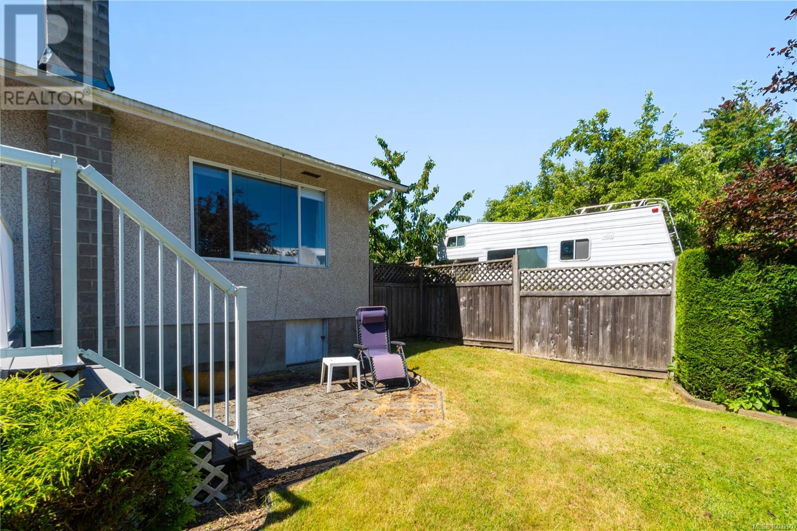 243 Hickey Ave, Parksville, British Columbia  V9P 1J7 - Photo 27 - 1003200