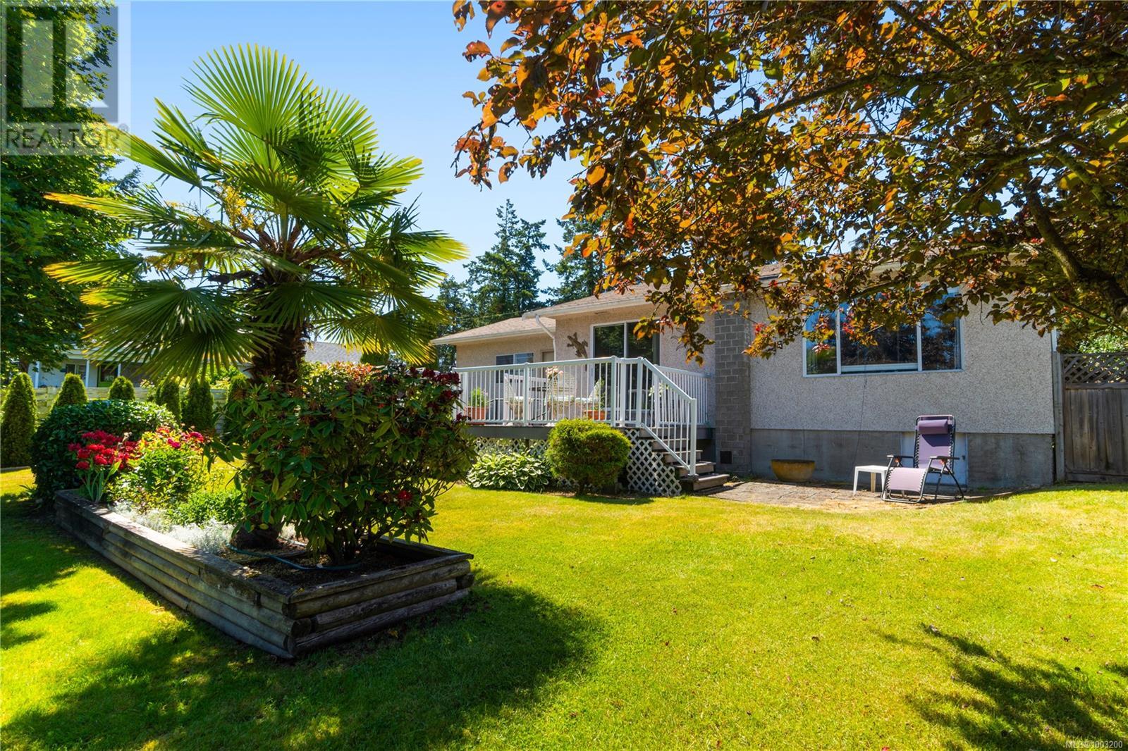 243 Hickey Ave, Parksville, British Columbia  V9P 1J7 - Photo 28 - 1003200