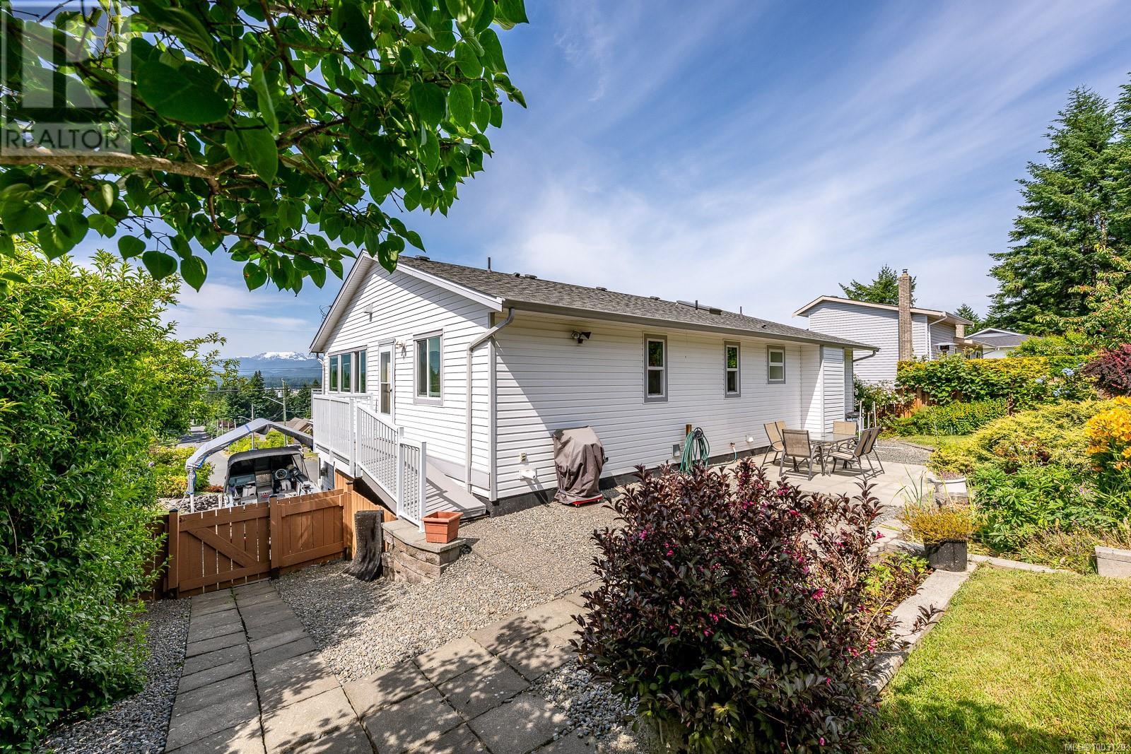 1000 Thorpe Ave, Courtenay, British Columbia  V9N 8C9 - Photo 76 - 1003129