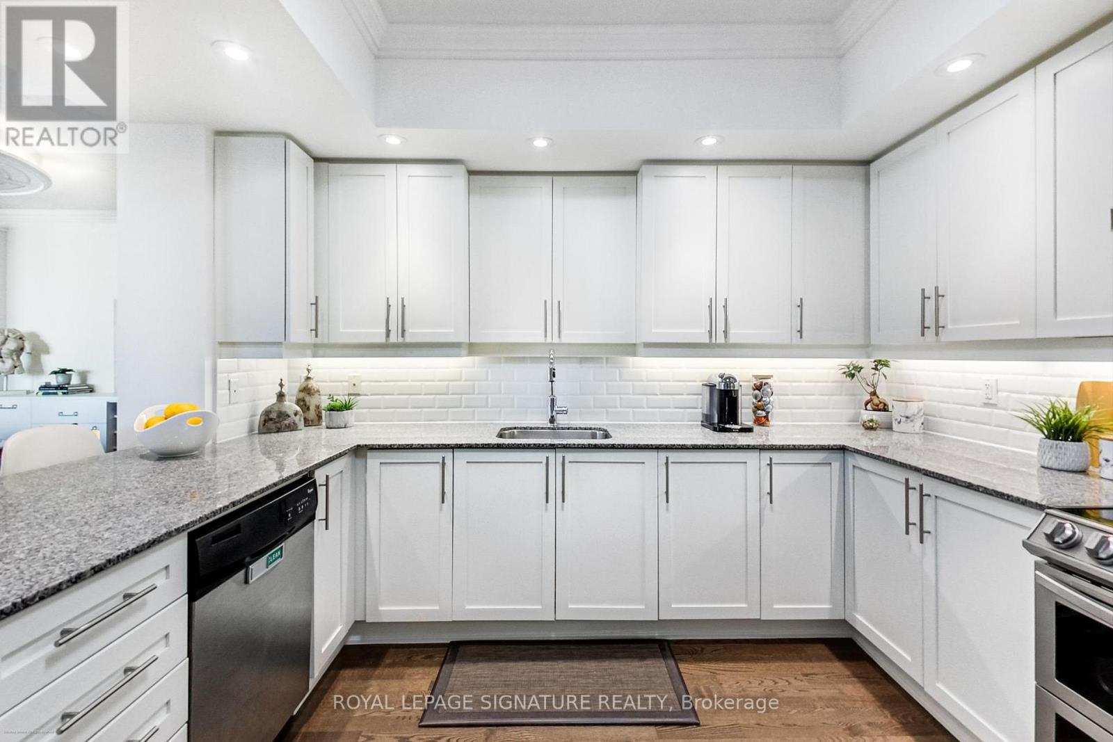 1616 - 75 East Liberty Street, Toronto (Niagara), Ontario  M6K 3R3 - Photo 18 - C12215939