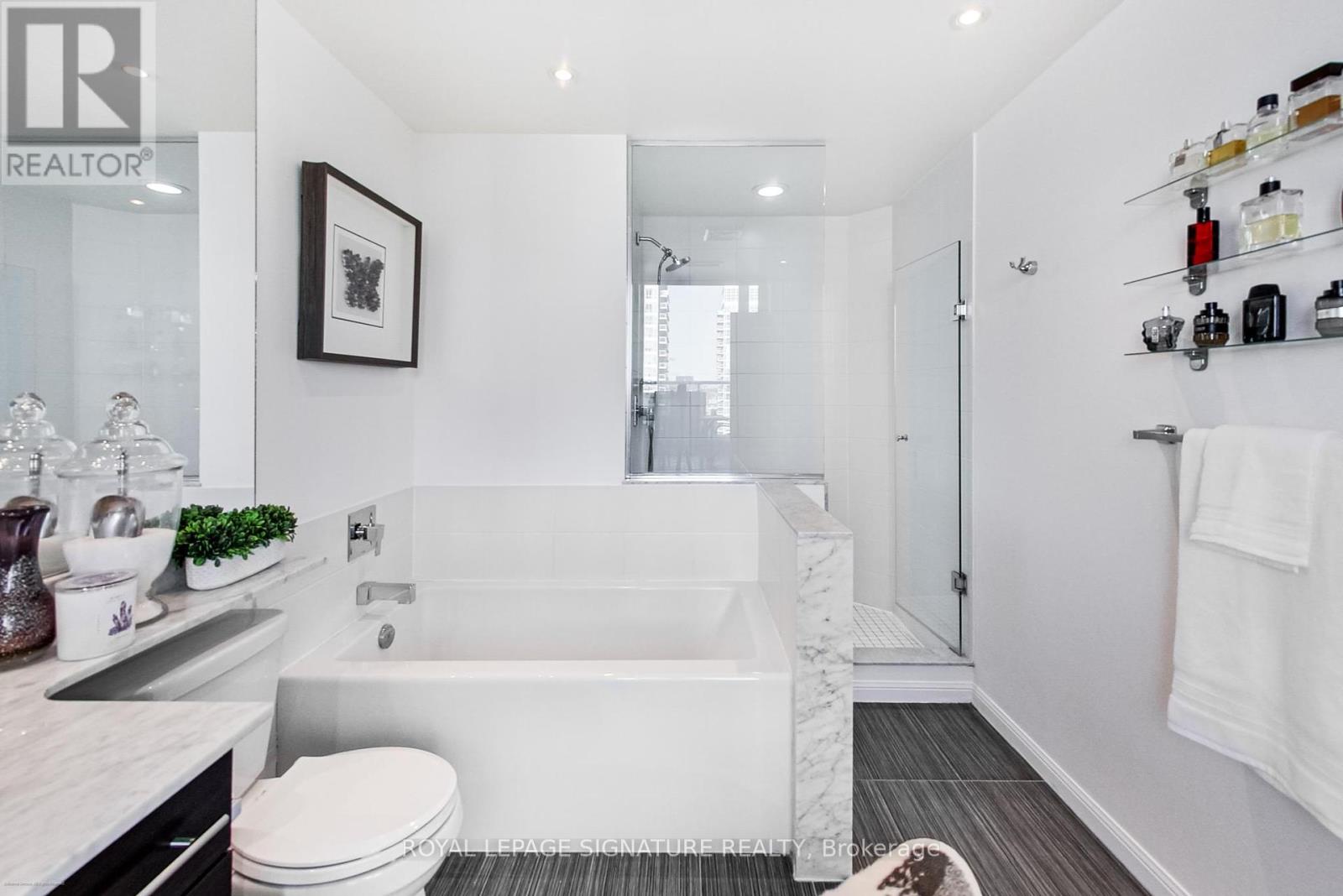 1616 - 75 East Liberty Street, Toronto (Niagara), Ontario  M6K 3R3 - Photo 32 - C12215939