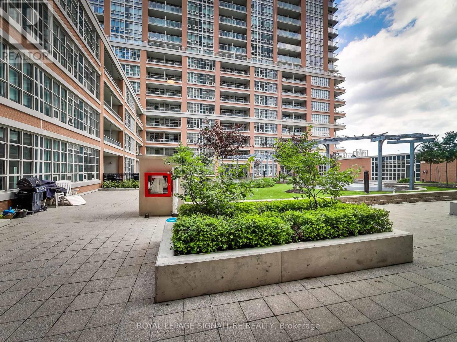 501 - 65 East Liberty Street, Toronto (Niagara), Ontario  M6K 3R2 - Photo 28 - C12216019