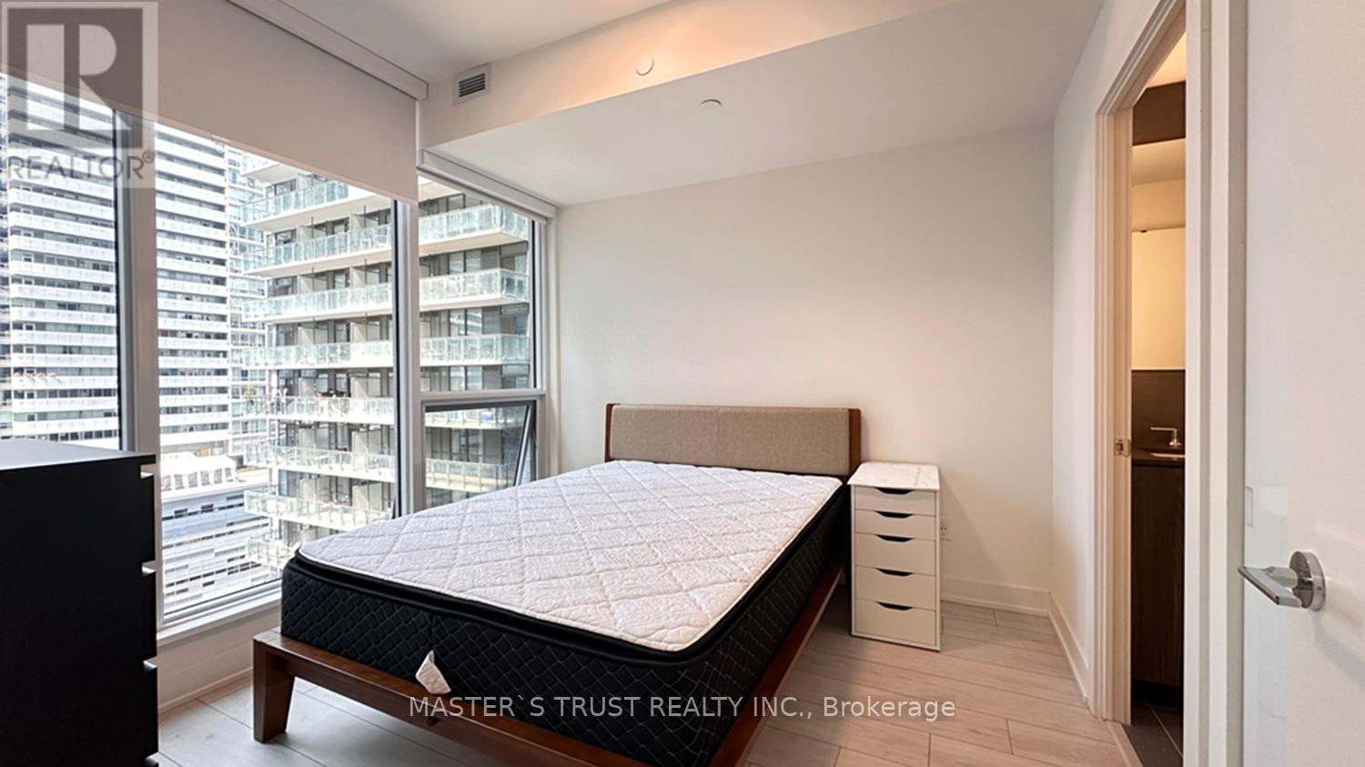 1105 - 15 Mercer Street, Toronto (Waterfront Communities), Ontario  M5V 0T8 - Photo 6 - C12216024