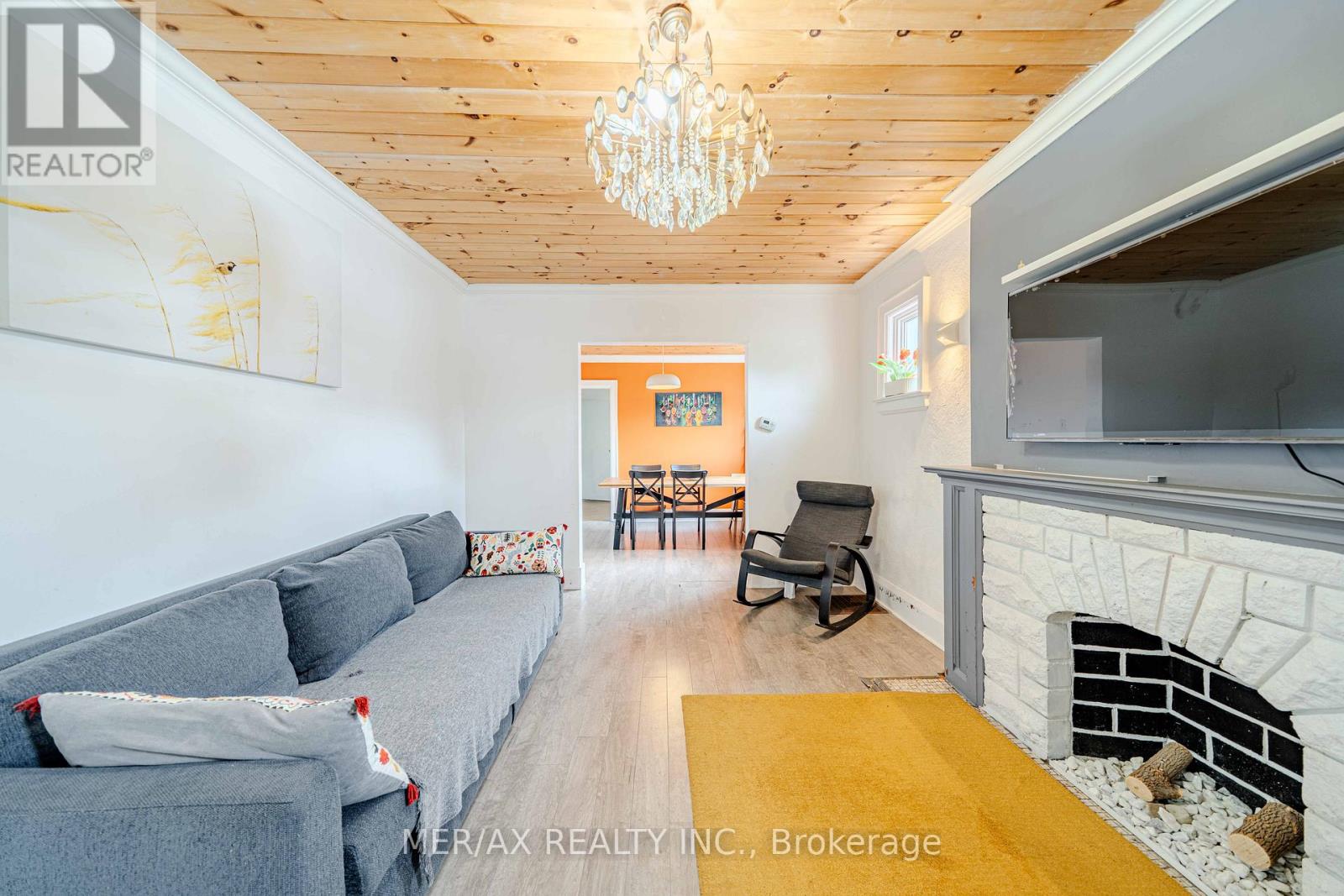 91 Steeles Avenue E, Toronto (Newtonbrook East), Ontario  M2M 3Y4 - Photo 7 - C12216073