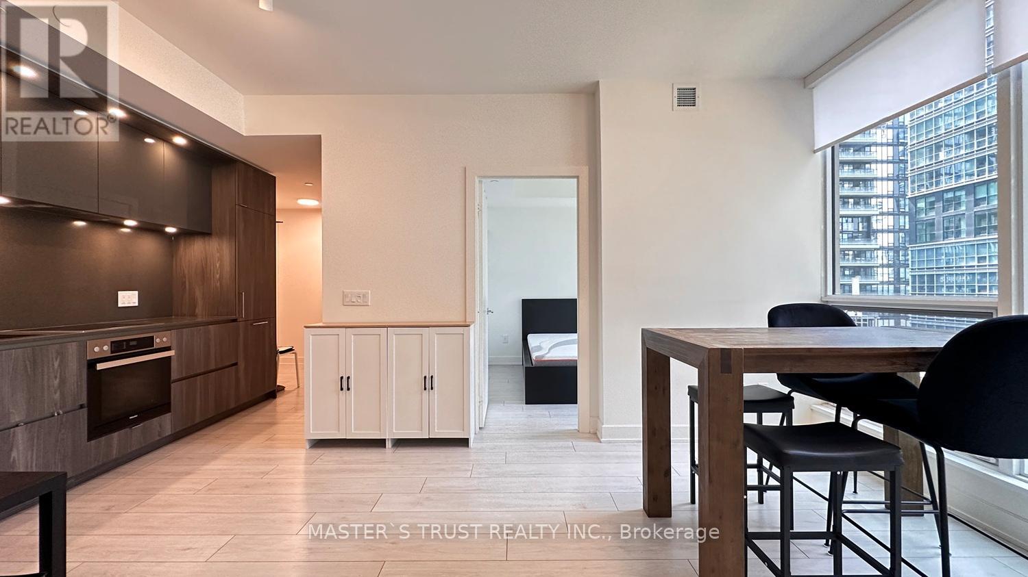 1105 - 15 Mercer Street, Toronto (Waterfront Communities), Ontario  M5V 0T8 - Photo 13 - C12216024