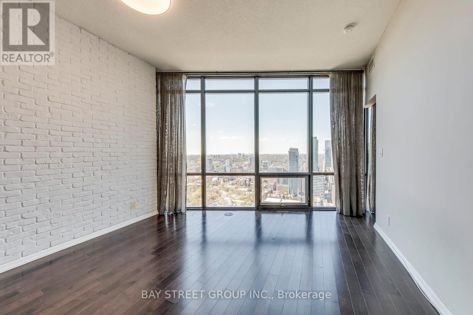 4804 - 832 Bay Street, Toronto (Bay Street Corridor), Ontario  M5S 1Z6 - Photo 15 - C12216093