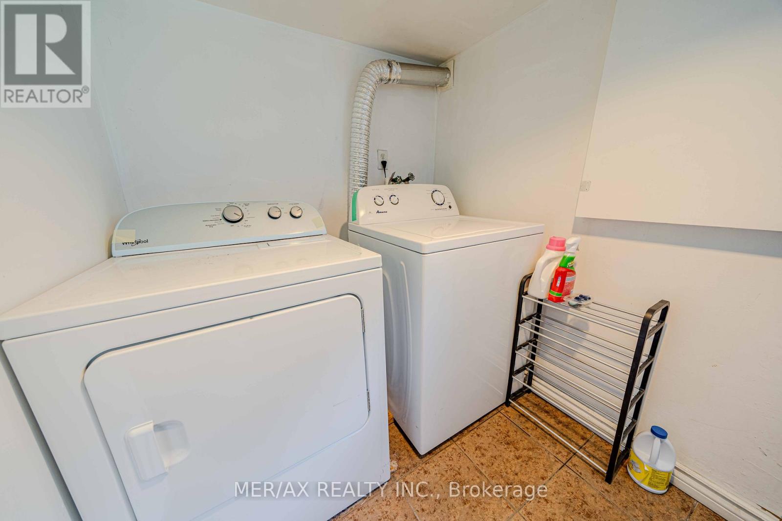 91 Steeles Avenue E, Toronto (Newtonbrook East), Ontario  M2M 3Y4 - Photo 19 - C12216073