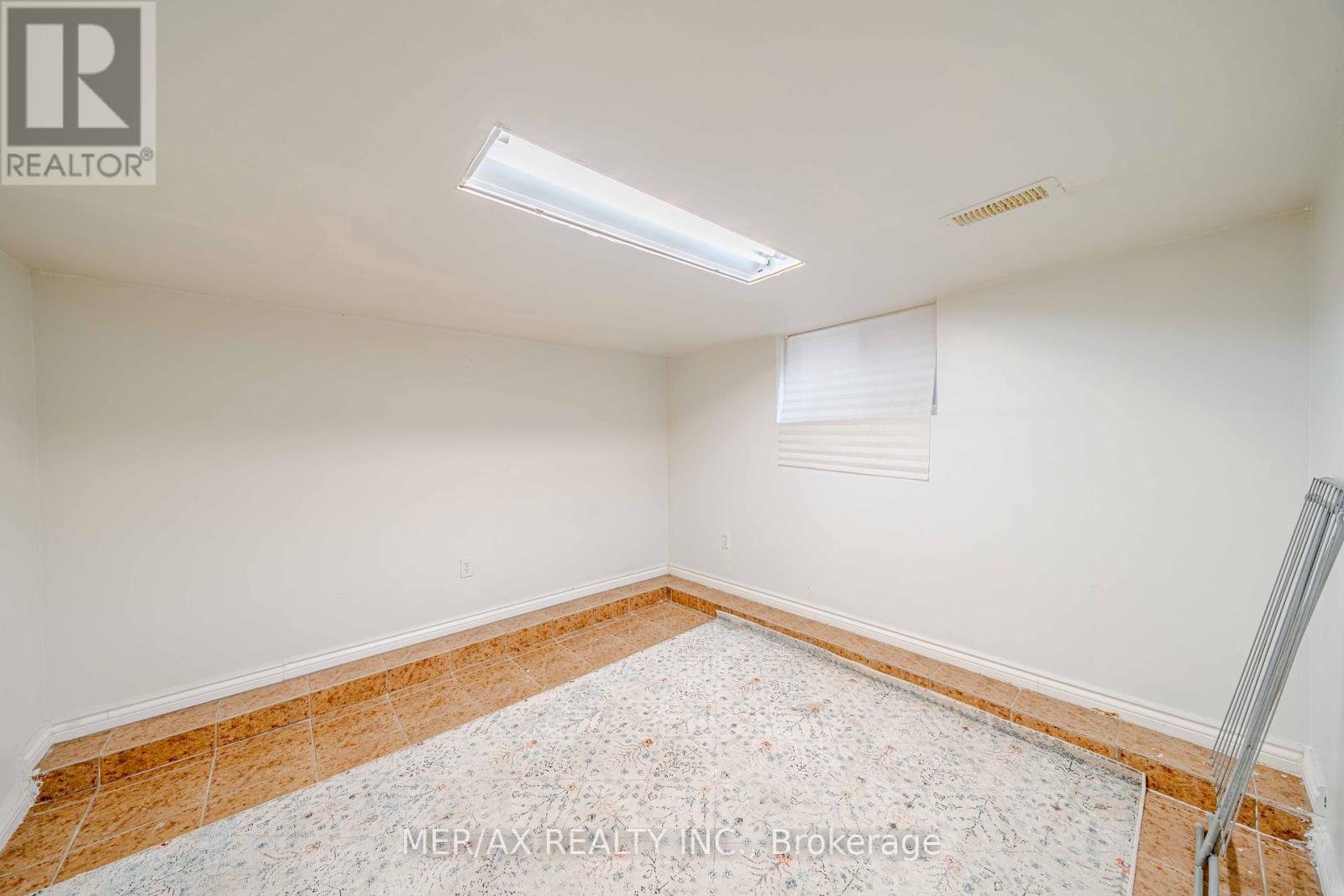 91 Steeles Avenue E, Toronto (Newtonbrook East), Ontario  M2M 3Y4 - Photo 23 - C12216073