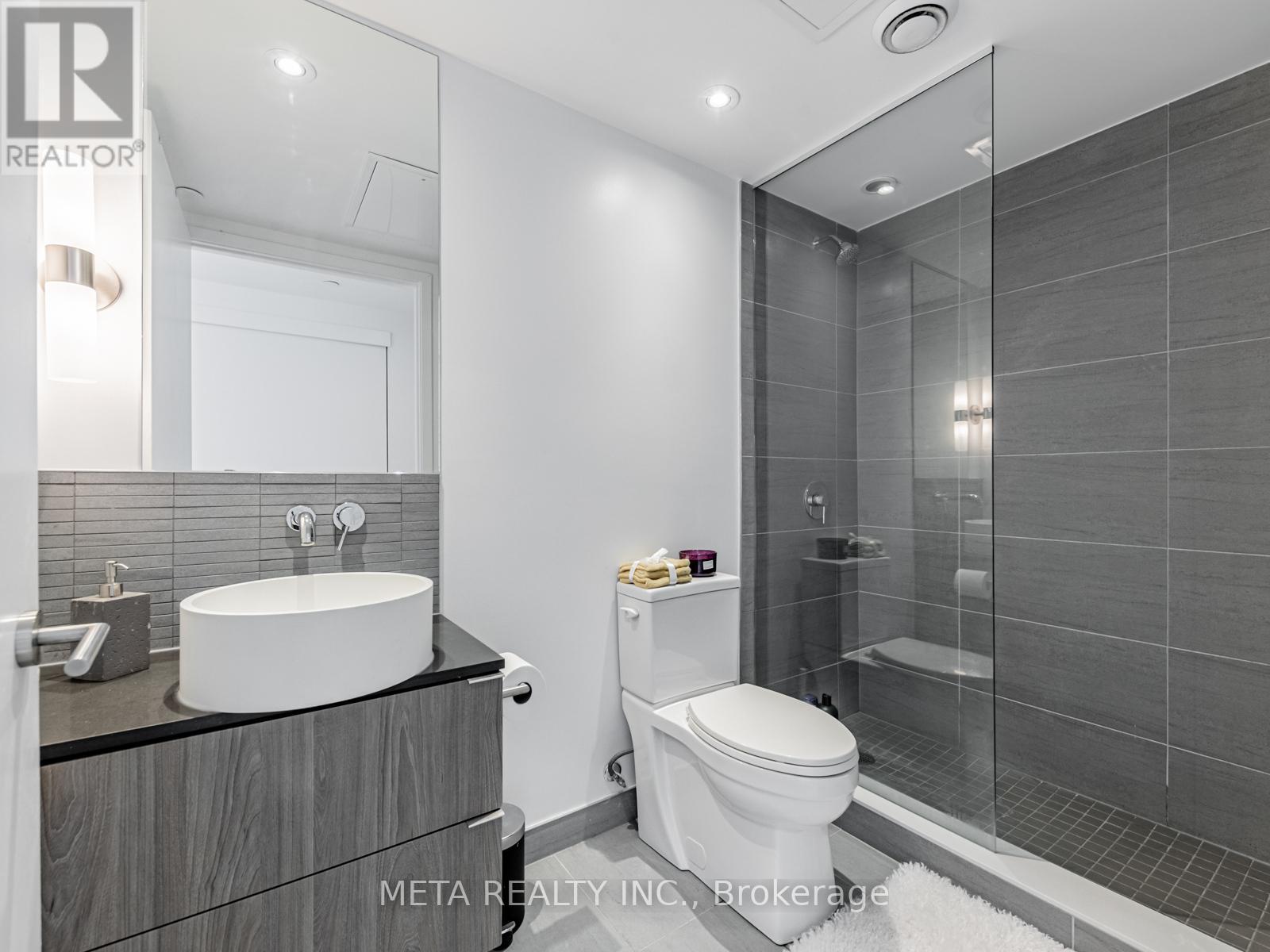 2110 - 161 Roehampton Avenue E, Toronto (Mount Pleasant West), Ontario  M4P 0C8 - Photo 18 - C12215976