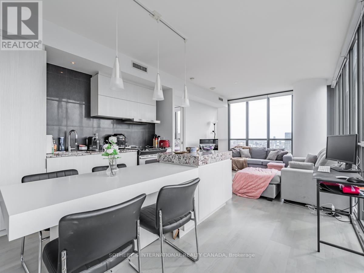 3204 - 101 Charles Street E, Toronto, Ontario  M4Y 1V2 - Photo 11 - C12095010