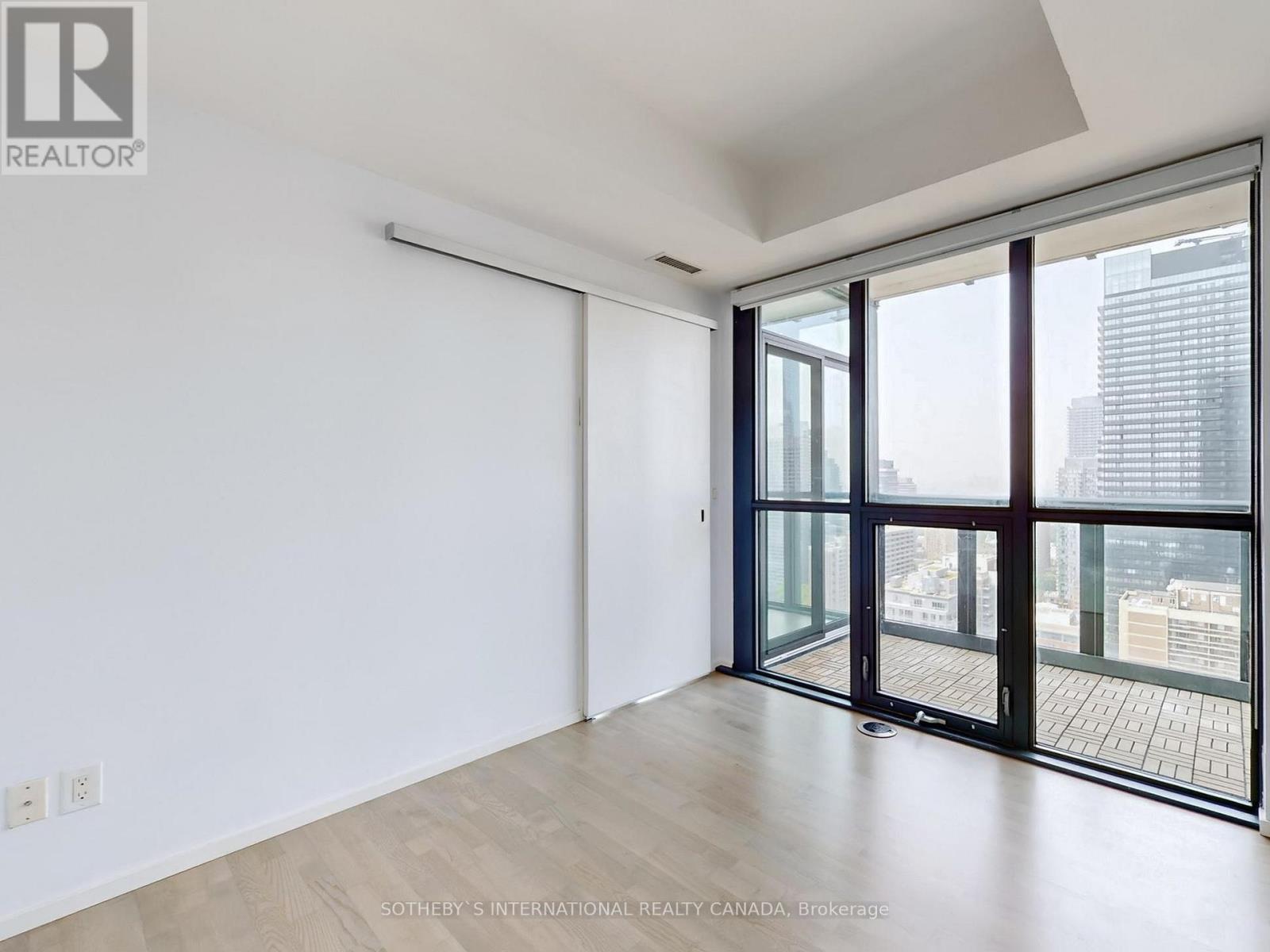 3204 - 101 Charles Street E, Toronto, Ontario  M4Y 1V2 - Photo 17 - C12095010
