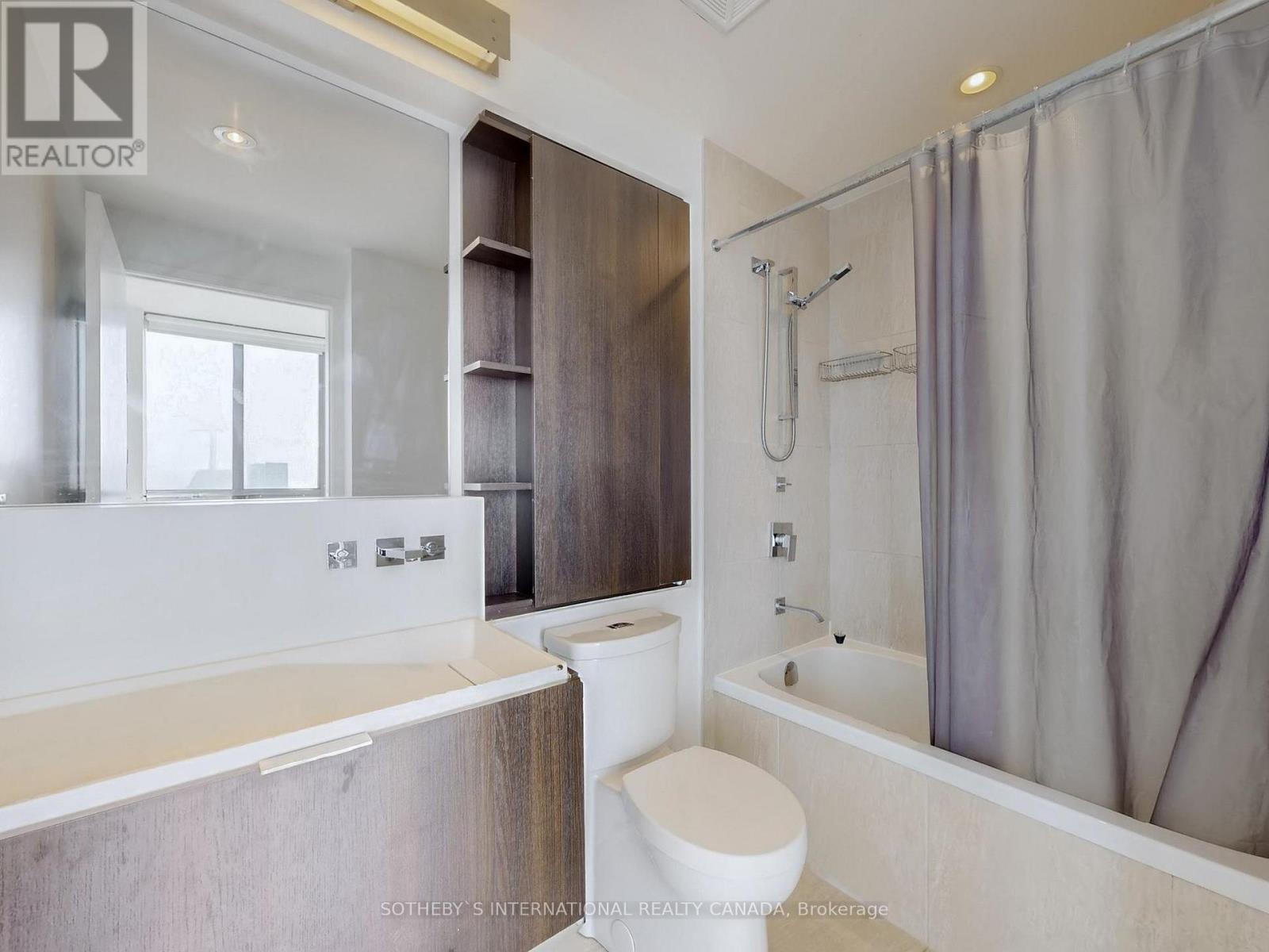3204 - 101 Charles Street E, Toronto, Ontario  M4Y 1V2 - Photo 16 - C12095010