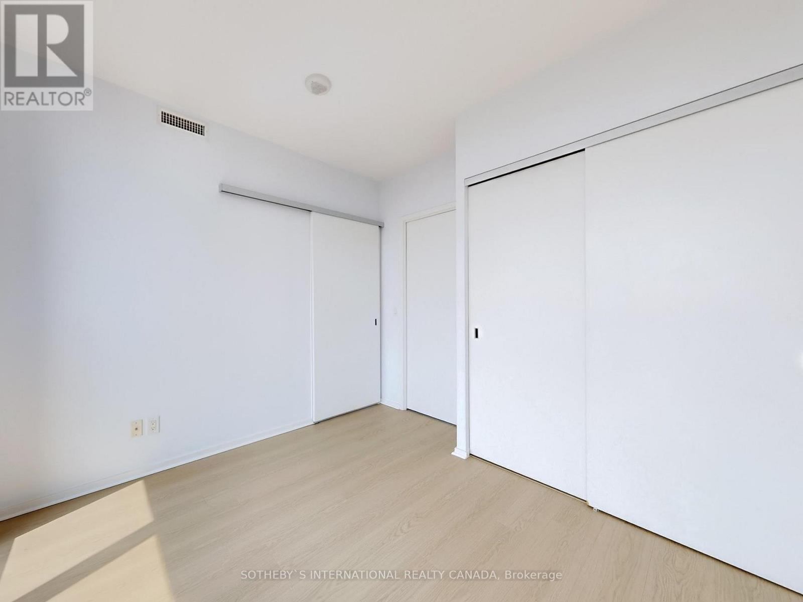 3204 - 101 Charles Street E, Toronto, Ontario  M4Y 1V2 - Photo 22 - C12095010