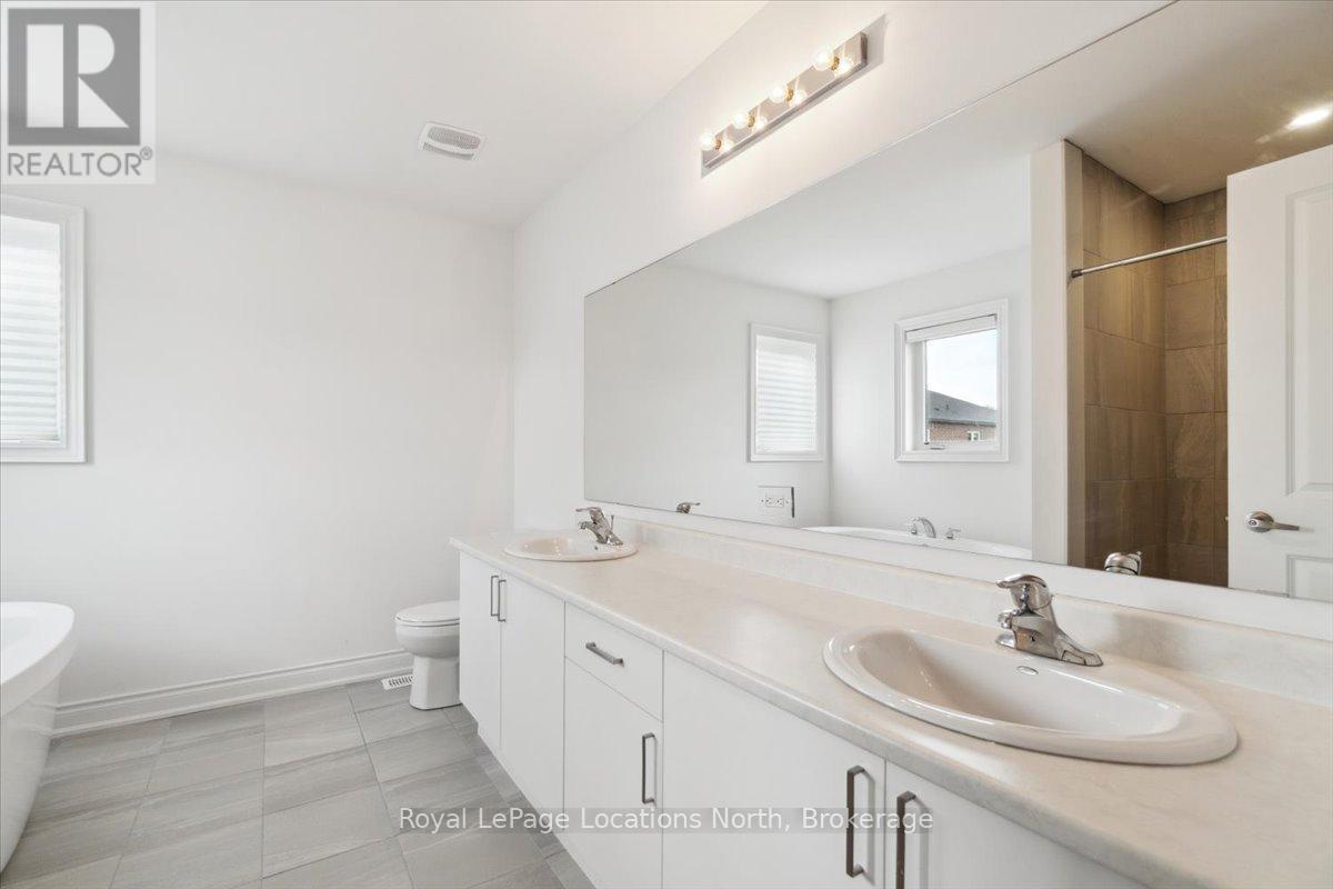 37 Autumn Drive, Wasaga Beach, Ontario  L9Z 0G8 - Photo 24 - S12215507