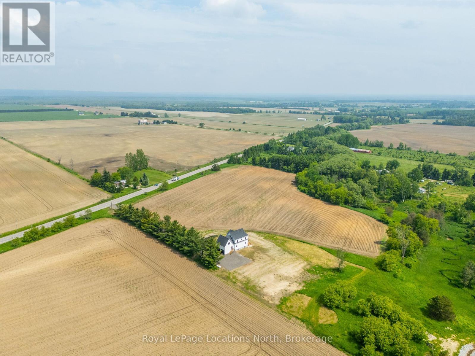 10906 County Road 10, Clearview, Ontario  L0M 1N0 - Photo 49 - S12216098