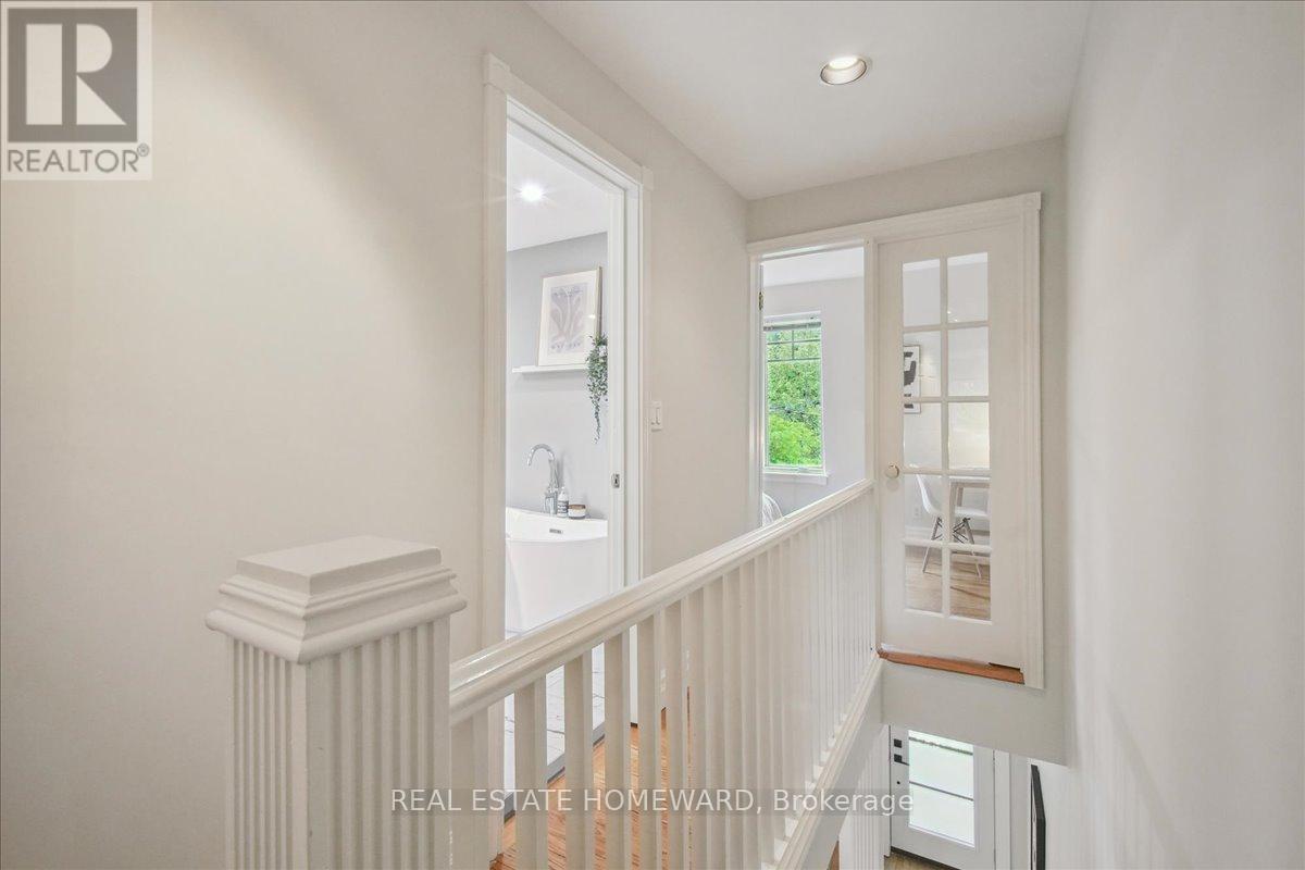 98 Sparkhall Avenue, Toronto (North Riverdale), Ontario  M4K 1G8 - Photo 20 - E12215949