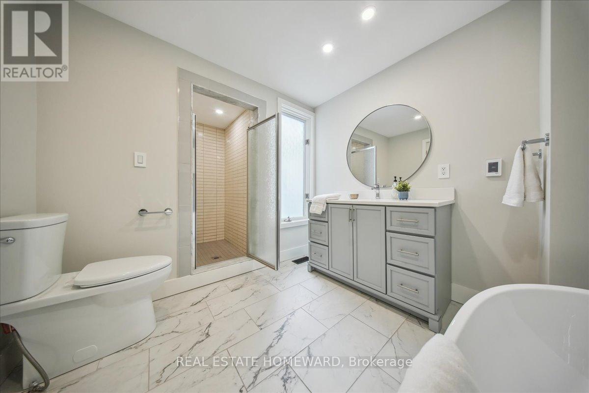 98 Sparkhall Avenue, Toronto (North Riverdale), Ontario  M4K 1G8 - Photo 21 - E12215949