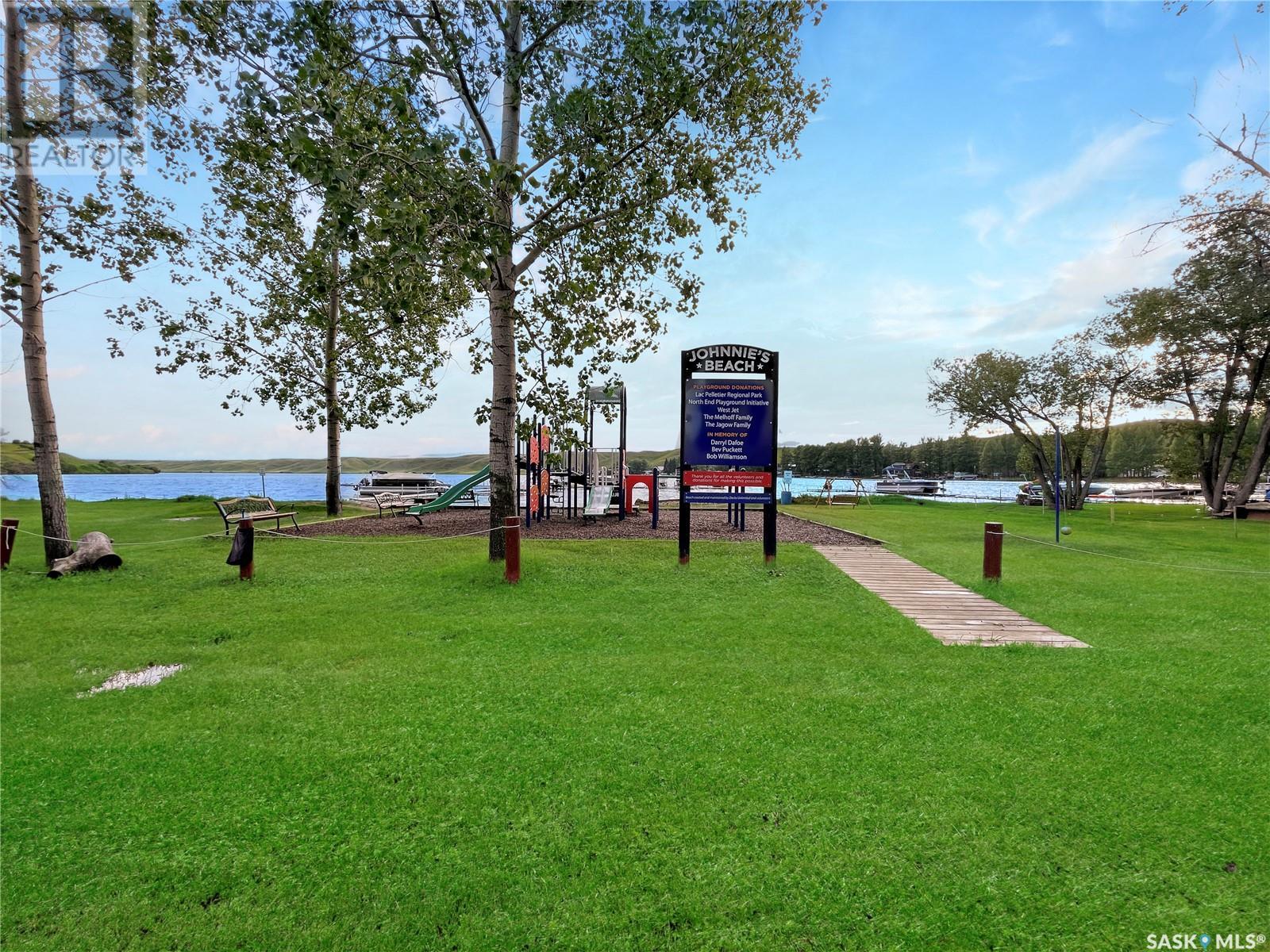 236 Janzen Drive, Lac Pelletier Rm No. 107, Saskatchewan  S0N 2Y0 - Photo 34 - SK009301