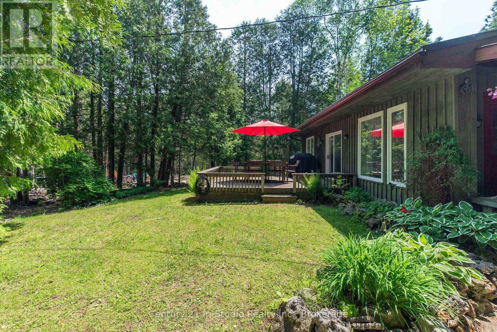 9 13th Avenue, South Bruce Peninsula, Ontario N0H 2T0 - Photo 31 - X12207867