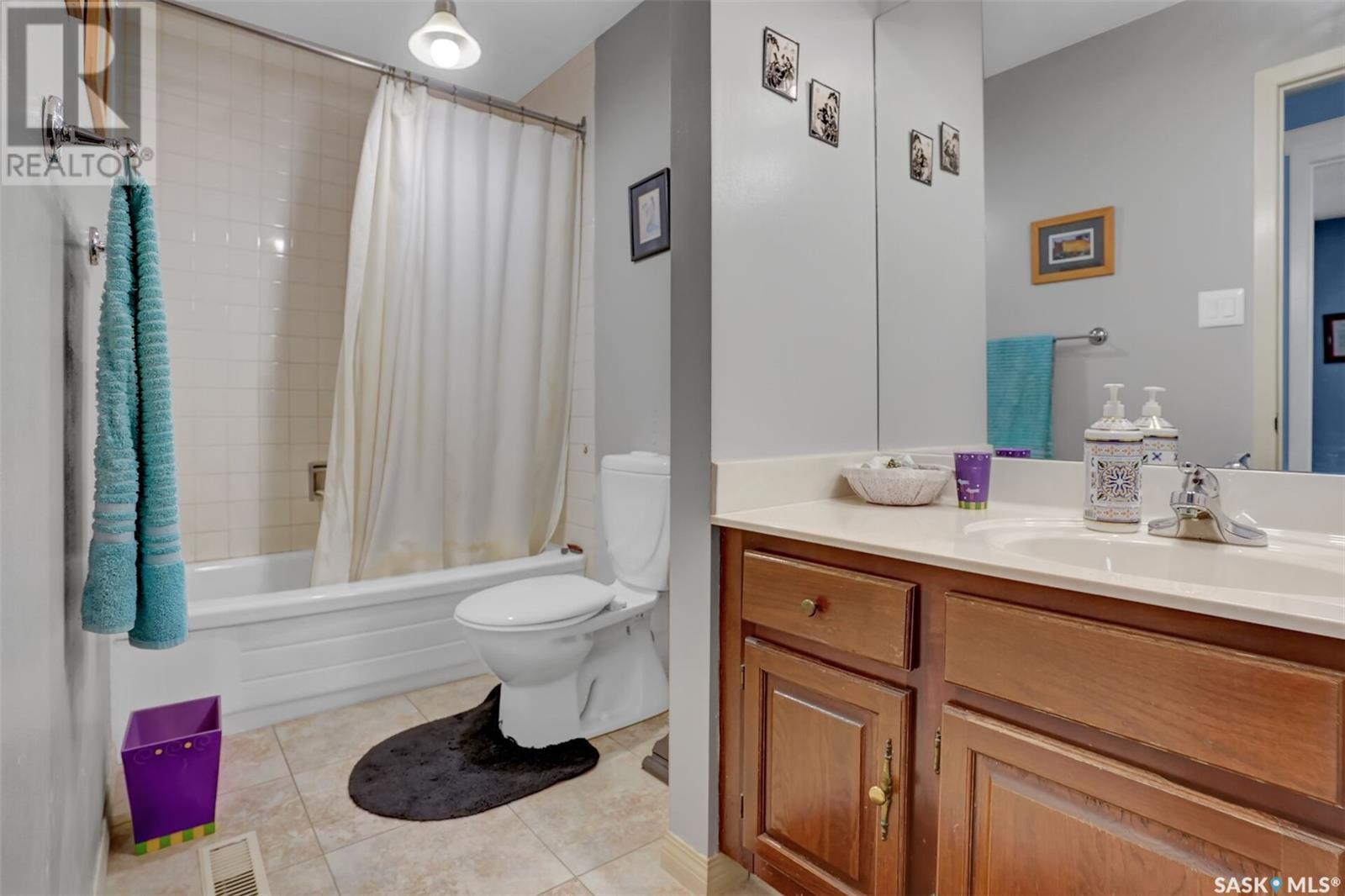 1102 Gryphons Walk, Regina, Saskatchewan  S4S 6X1 - Photo 30 - SK009142